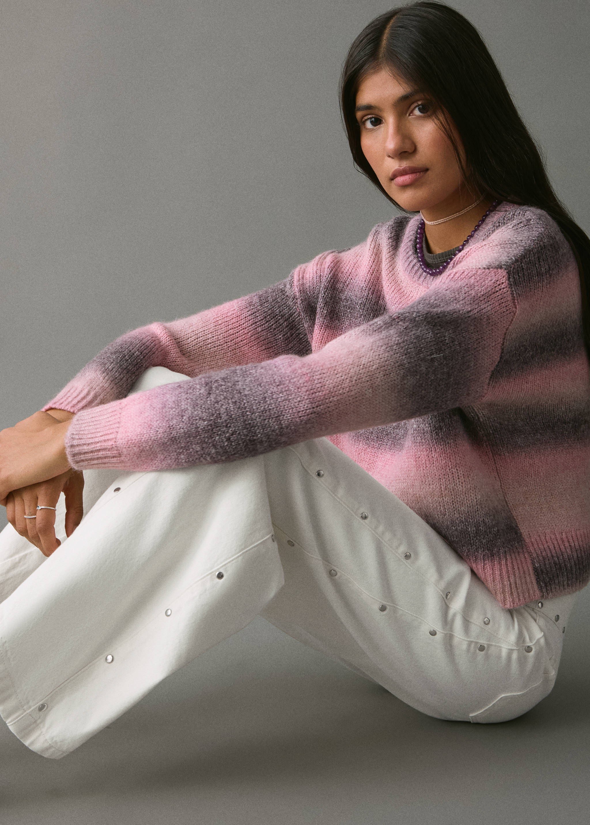 Wide leg jeans with studs - Details of the article 2