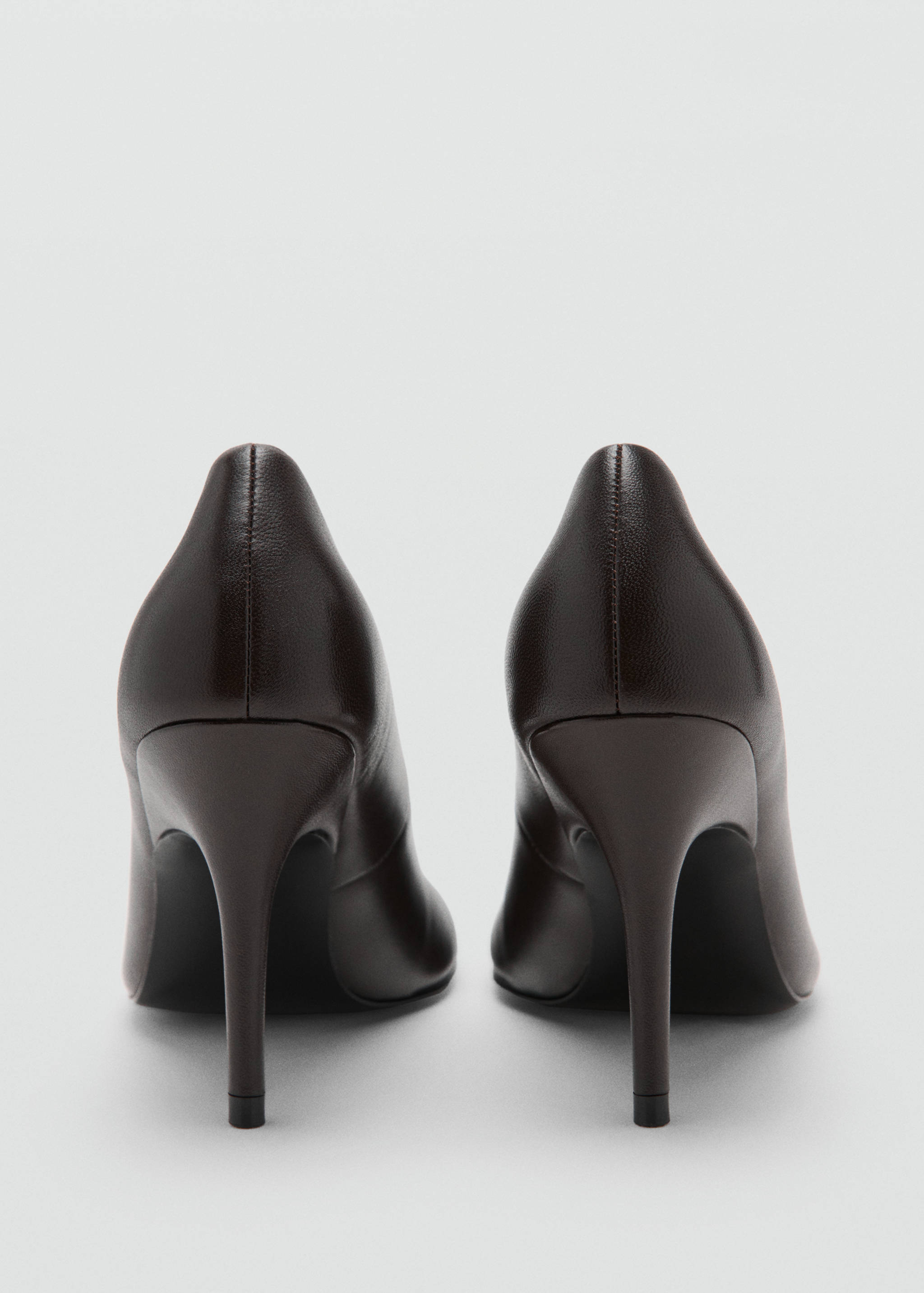 Round-toe leather high-heeled shoes - Details of the article 1