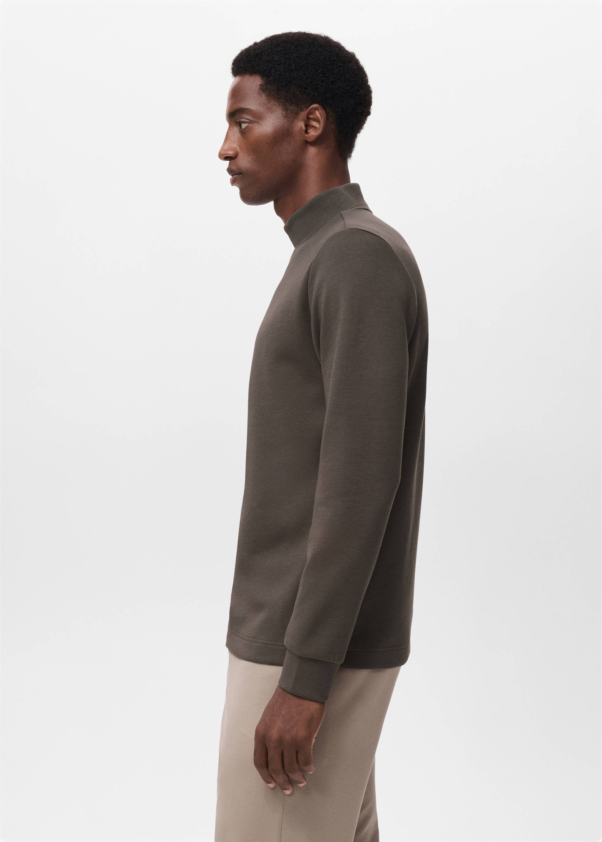 Long-sleeved t-shirt with perkins neck - Details of the article 2