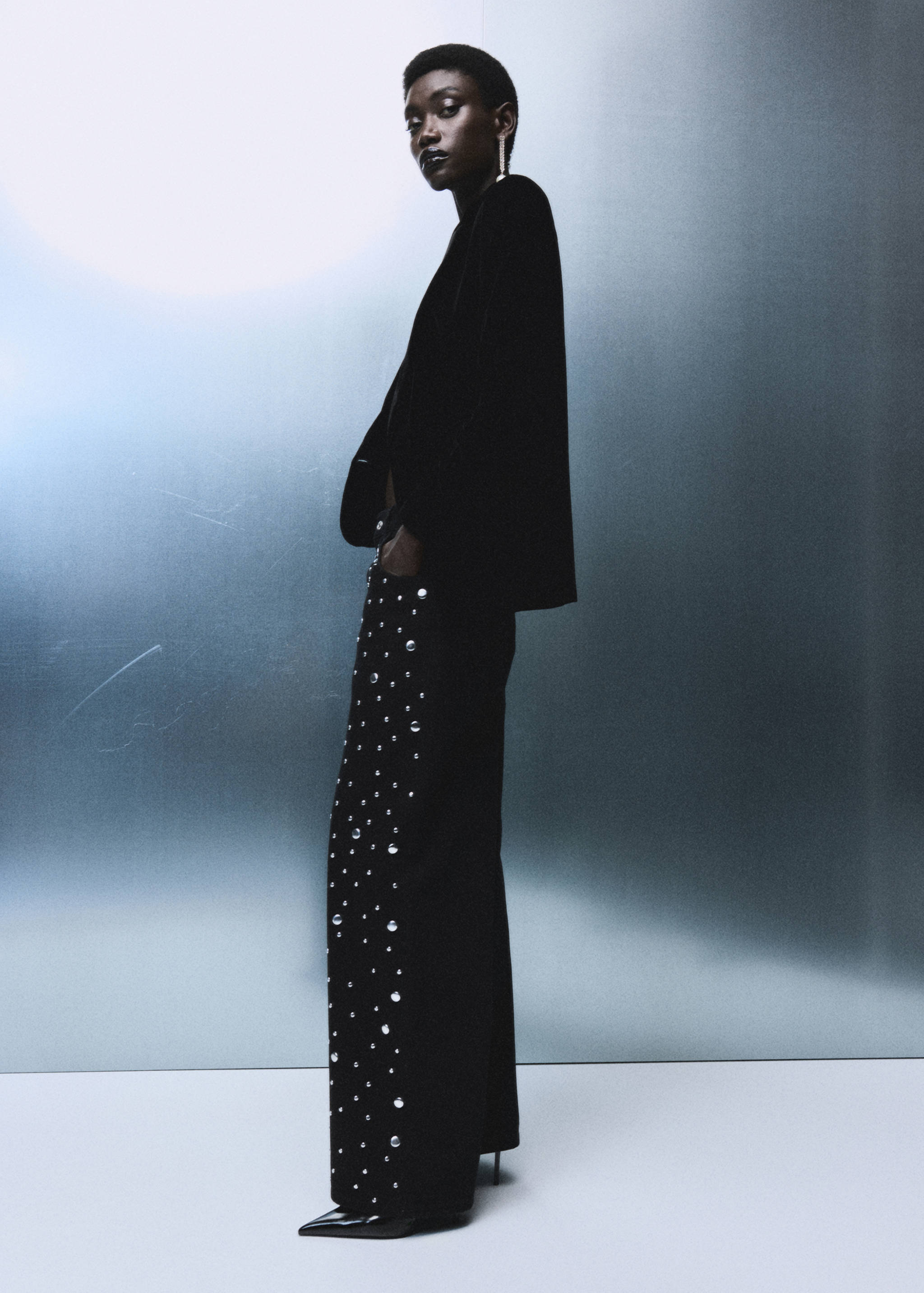 Straight-fit jeans with studs - General plane