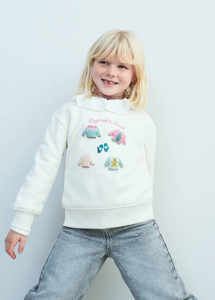 Patch sweatshirt — Ecru