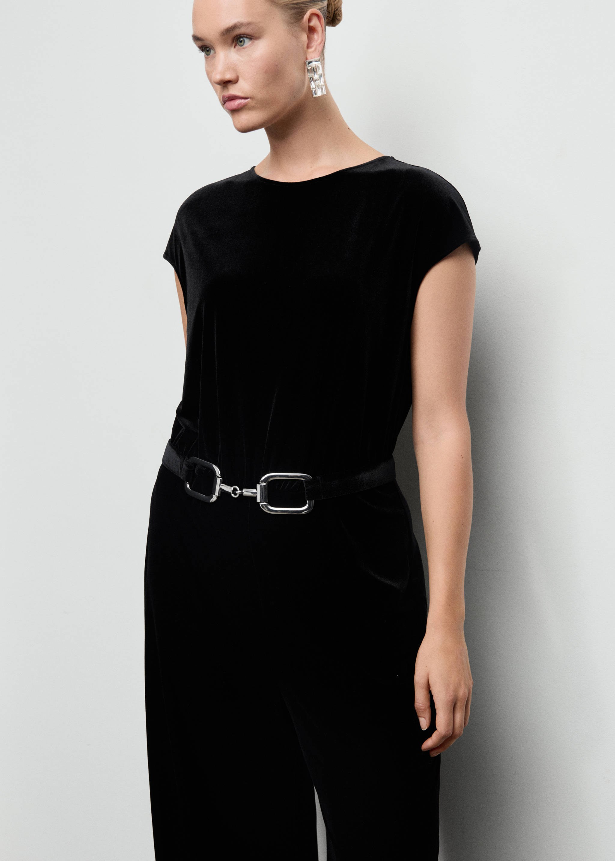 Velvet belt jumpsuit - Details of the article 5