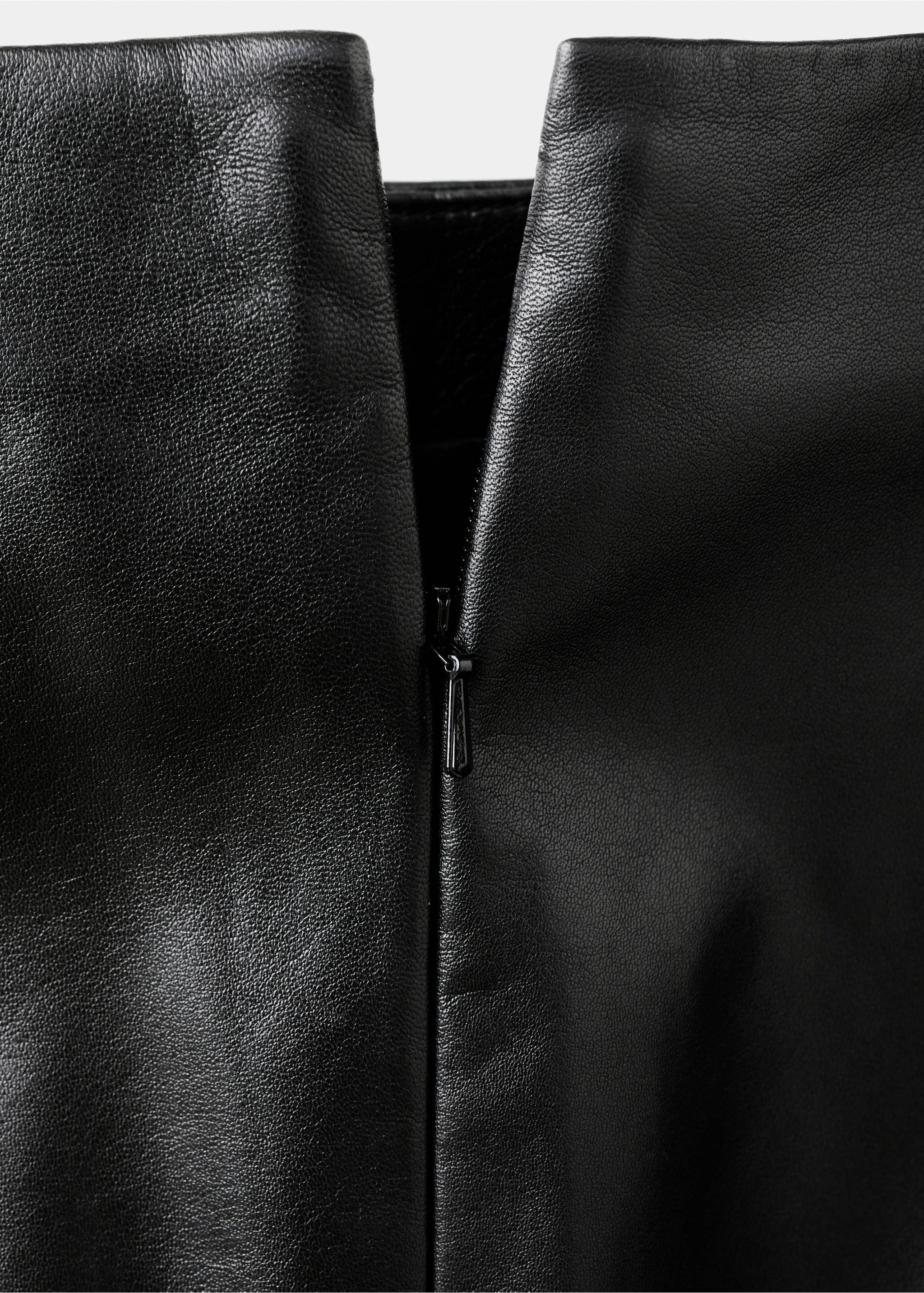 Jupe crayon cuir - Détail de l'article 0, Noir. Ref: 17089116-00.