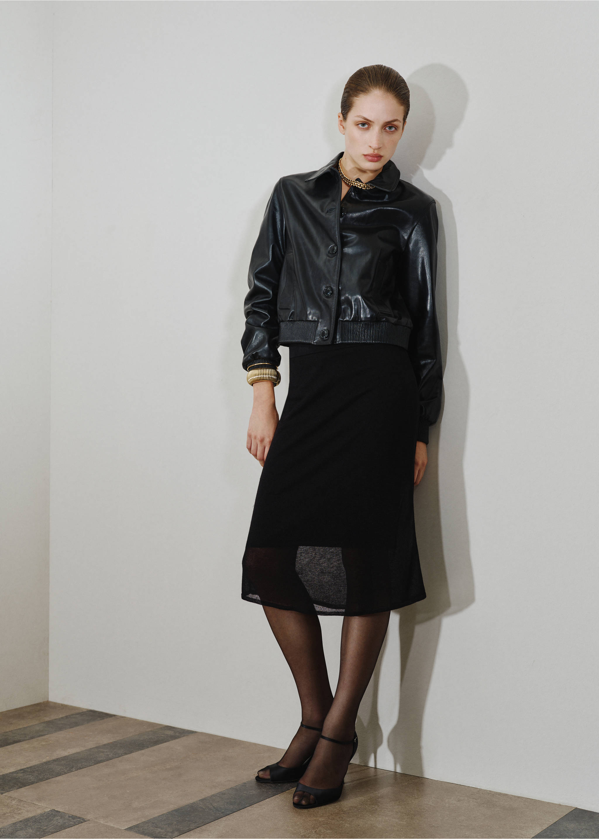 Falda midi punto - Plano general, Negro. Ref: 17089118-00.