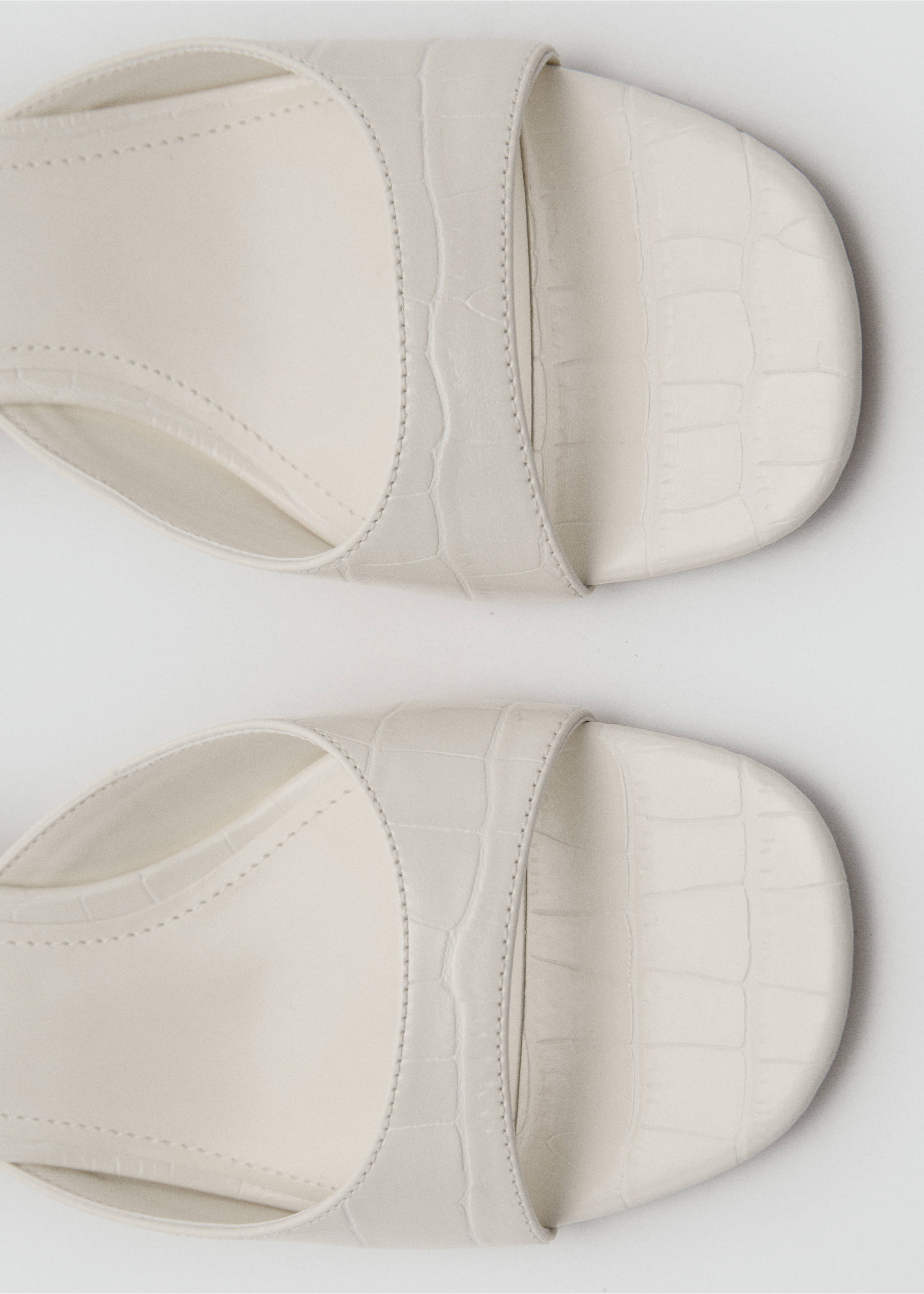 Kitten heel sandals - Details of the article 2, White. Ref: 17091125-00.