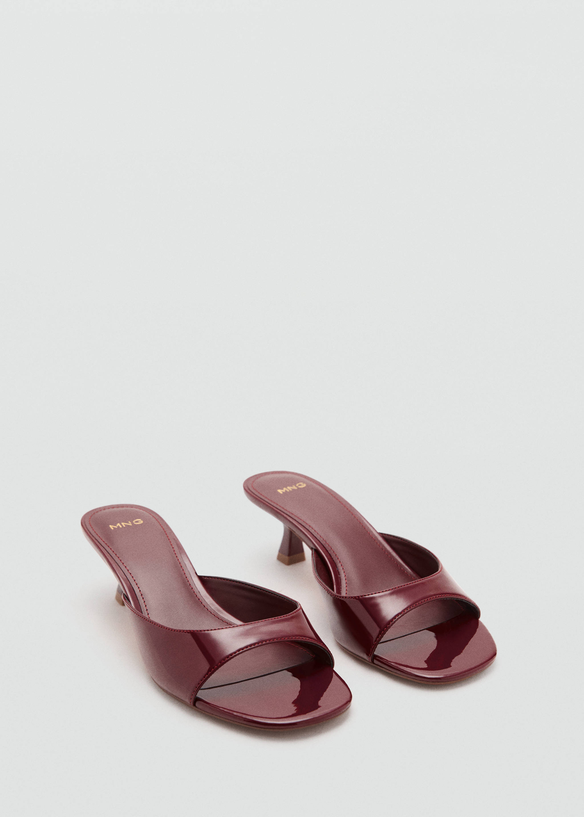 Kitten heel sandals - Medium plane