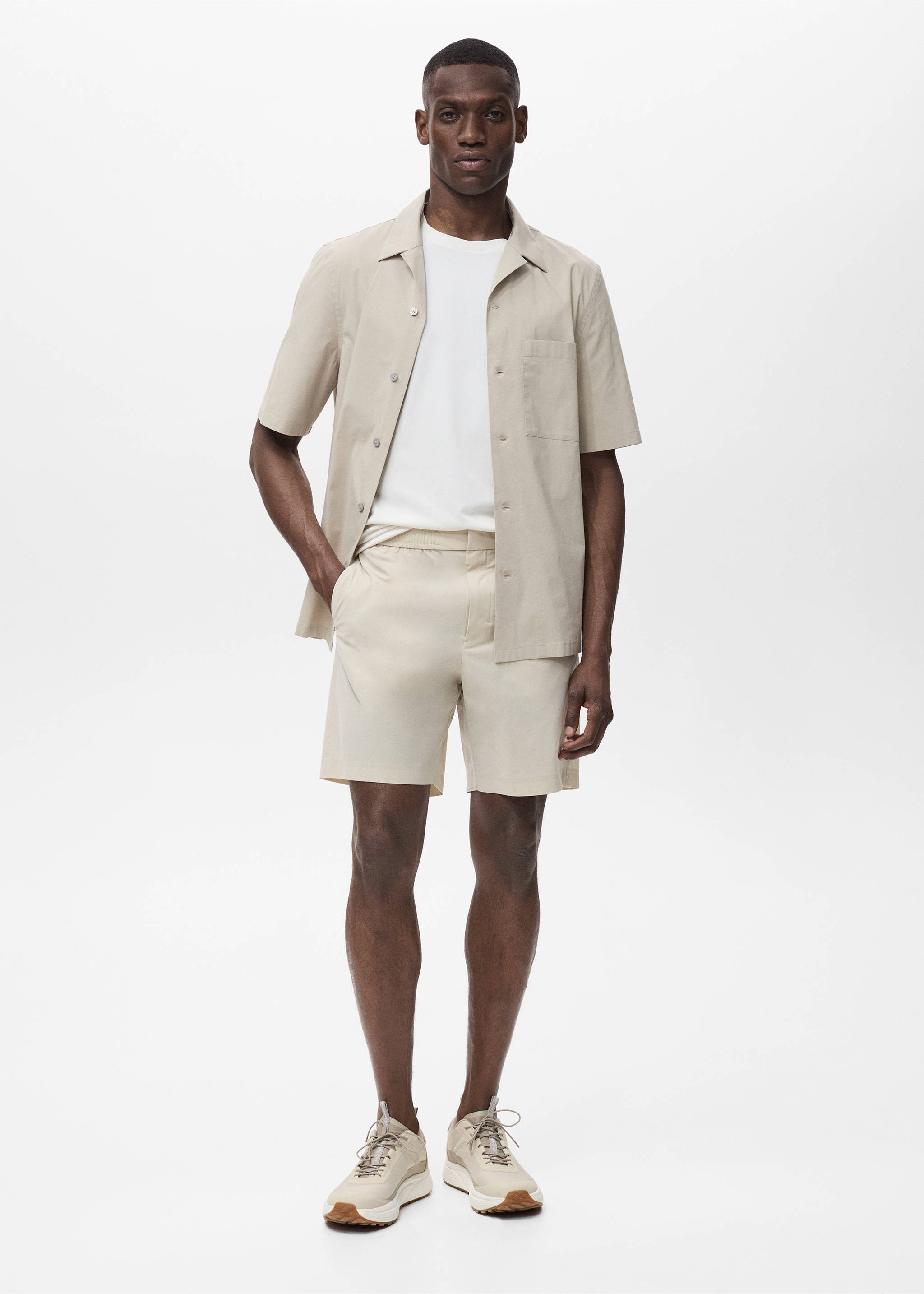 Camisa regular fit bolsillo - Plano general, Beige. Ref: 17091132-00.