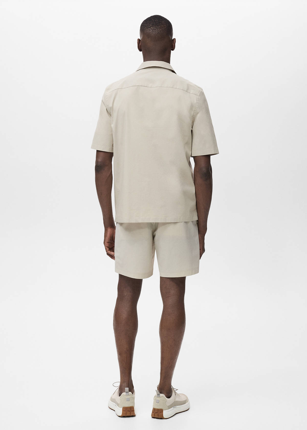 Water-repellent bermuda shorts — Beige