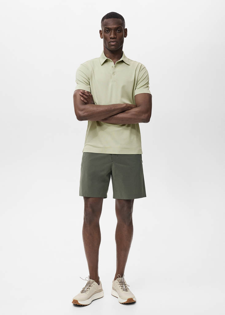 Water-repellent bermuda shorts — Medium Green