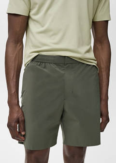 Water-repellent bermuda shorts — Medium Green 4