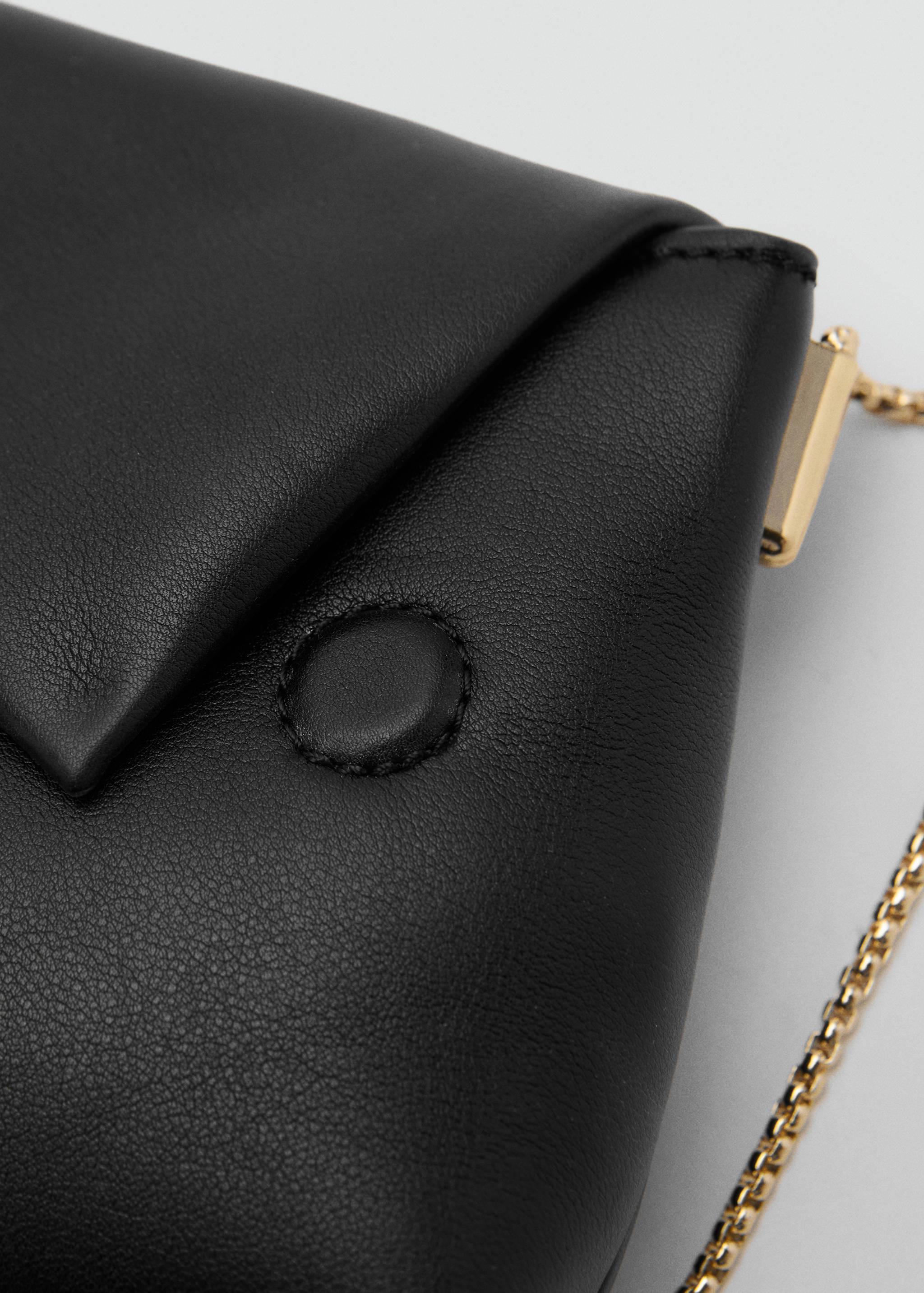 Crossbody envelope-style bag - Details of the article 3