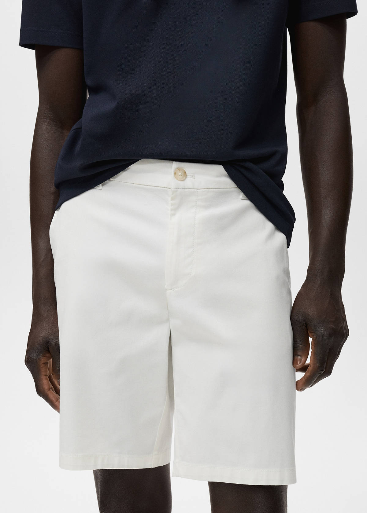 Slim-fit chino cotton bermuda shorts — White