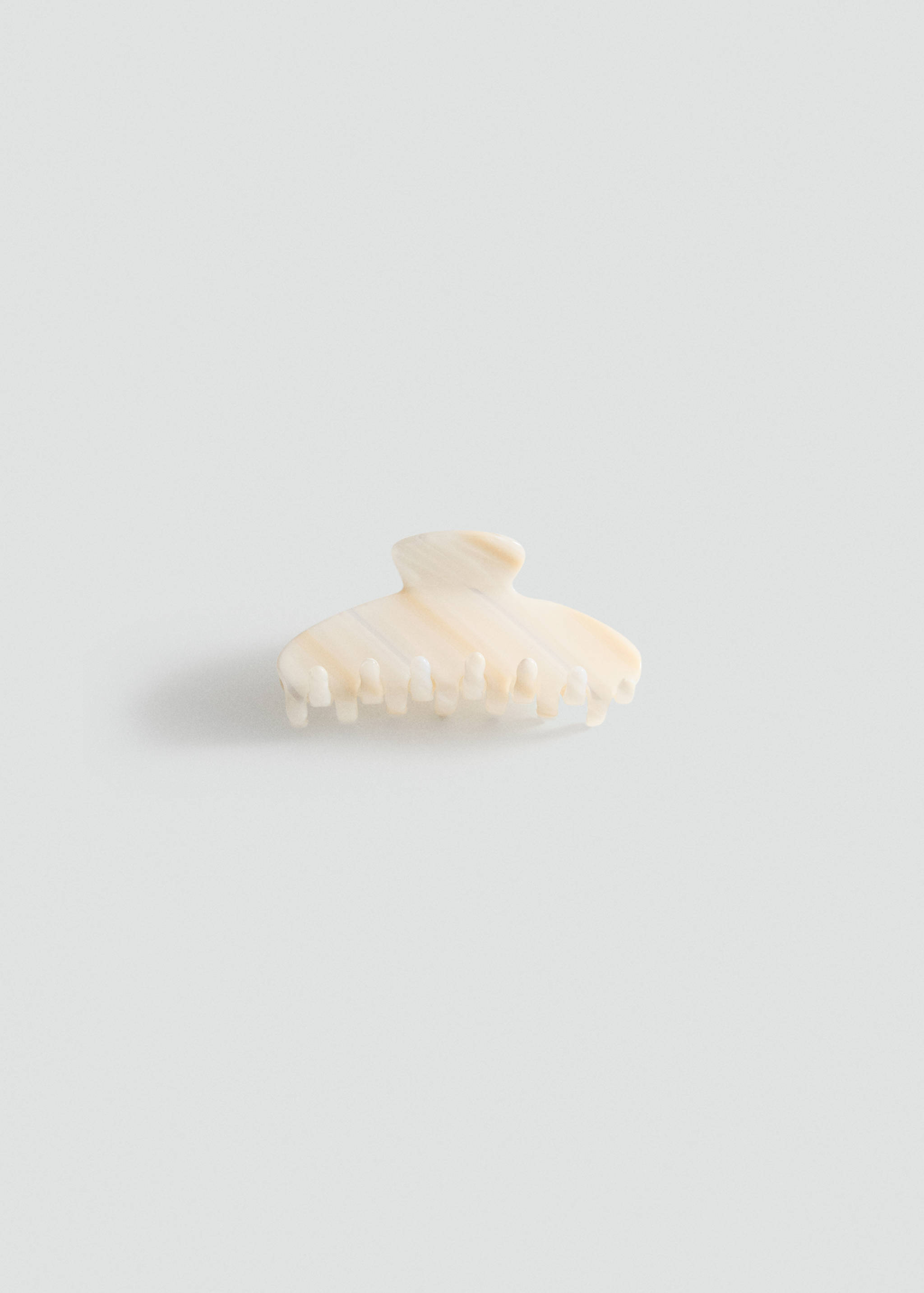 Two-tone striped hair clip - Article without model