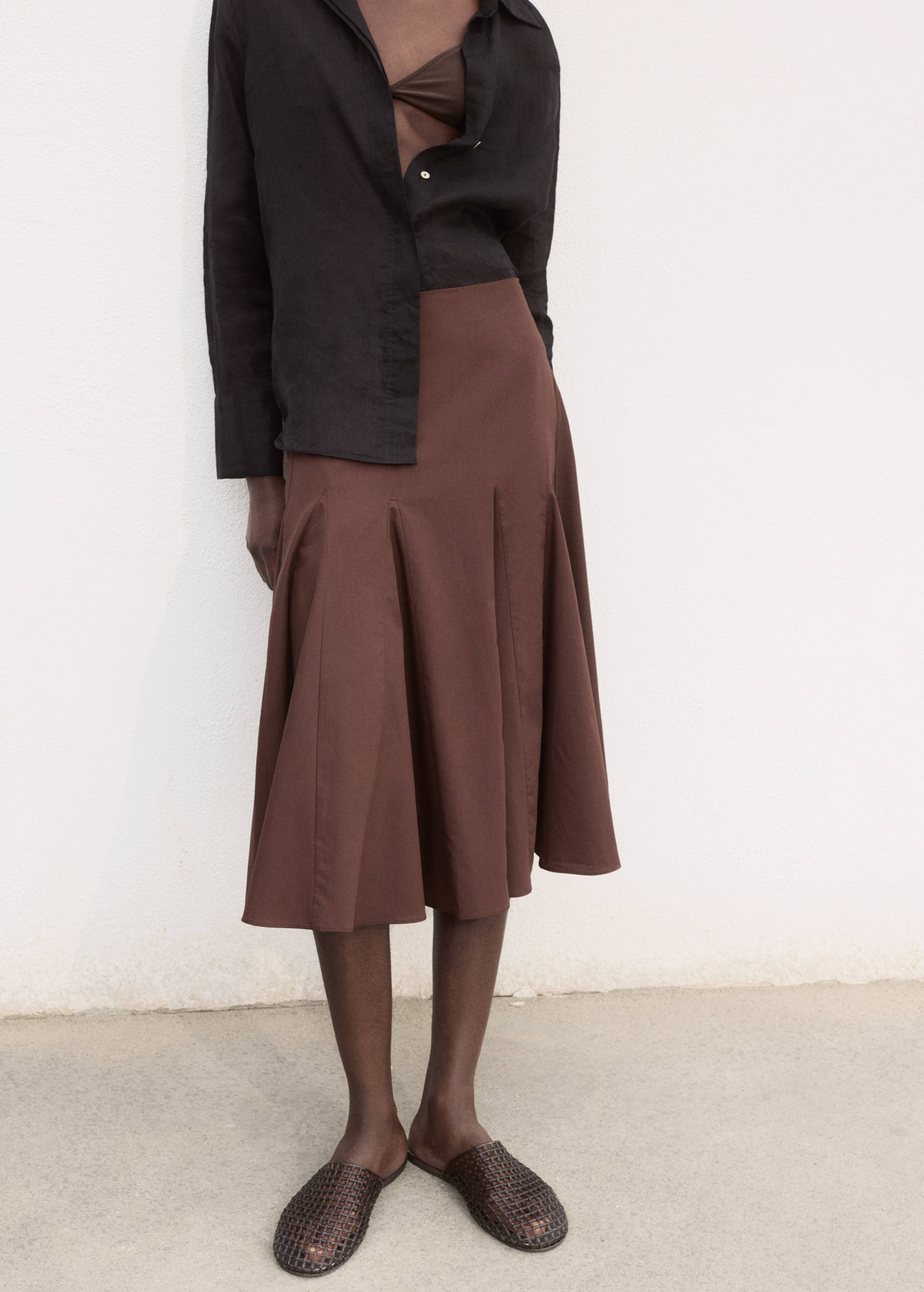 Pleated midi-skirt - Medium plane