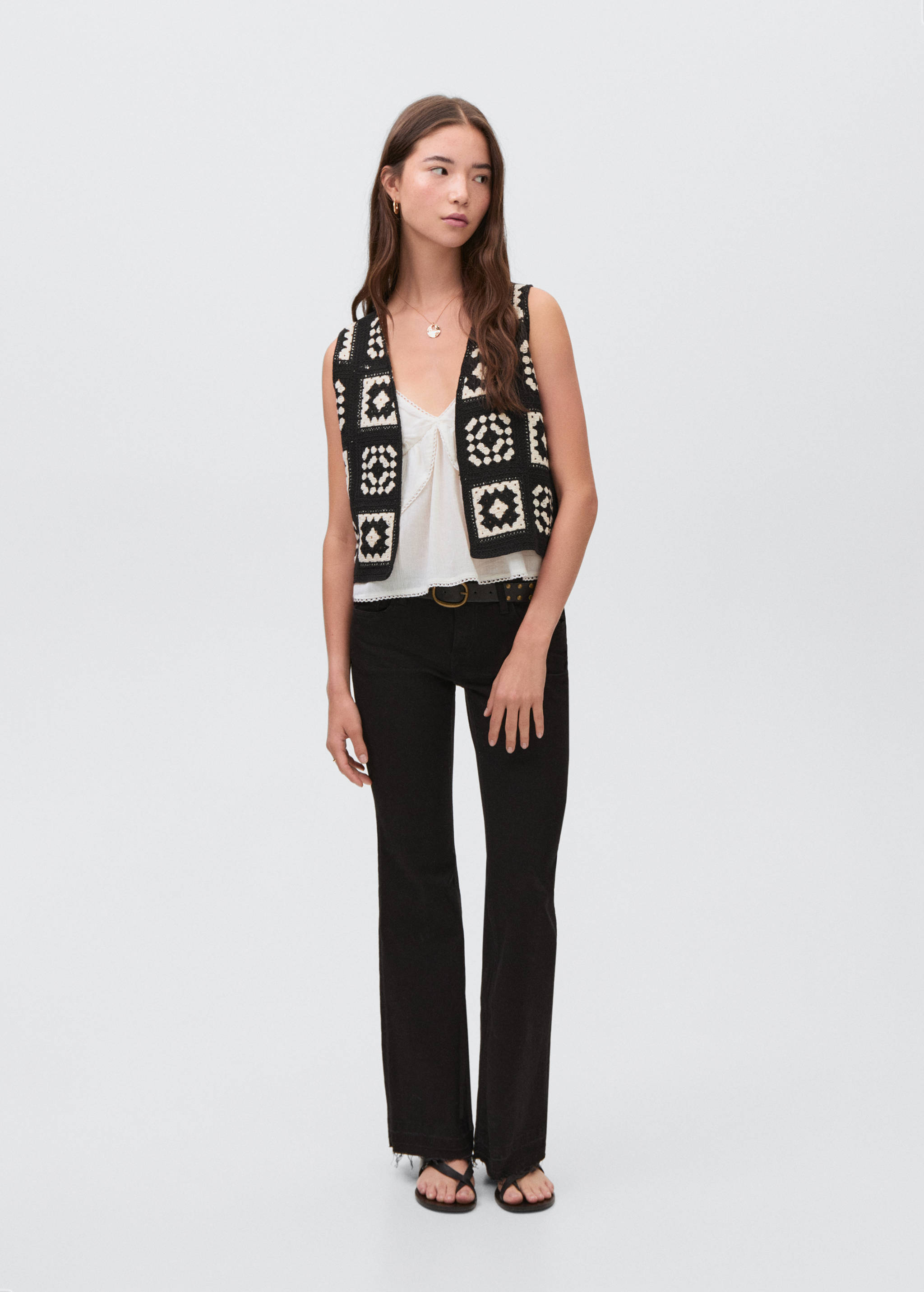 Chaleco punto crochet - Plano general