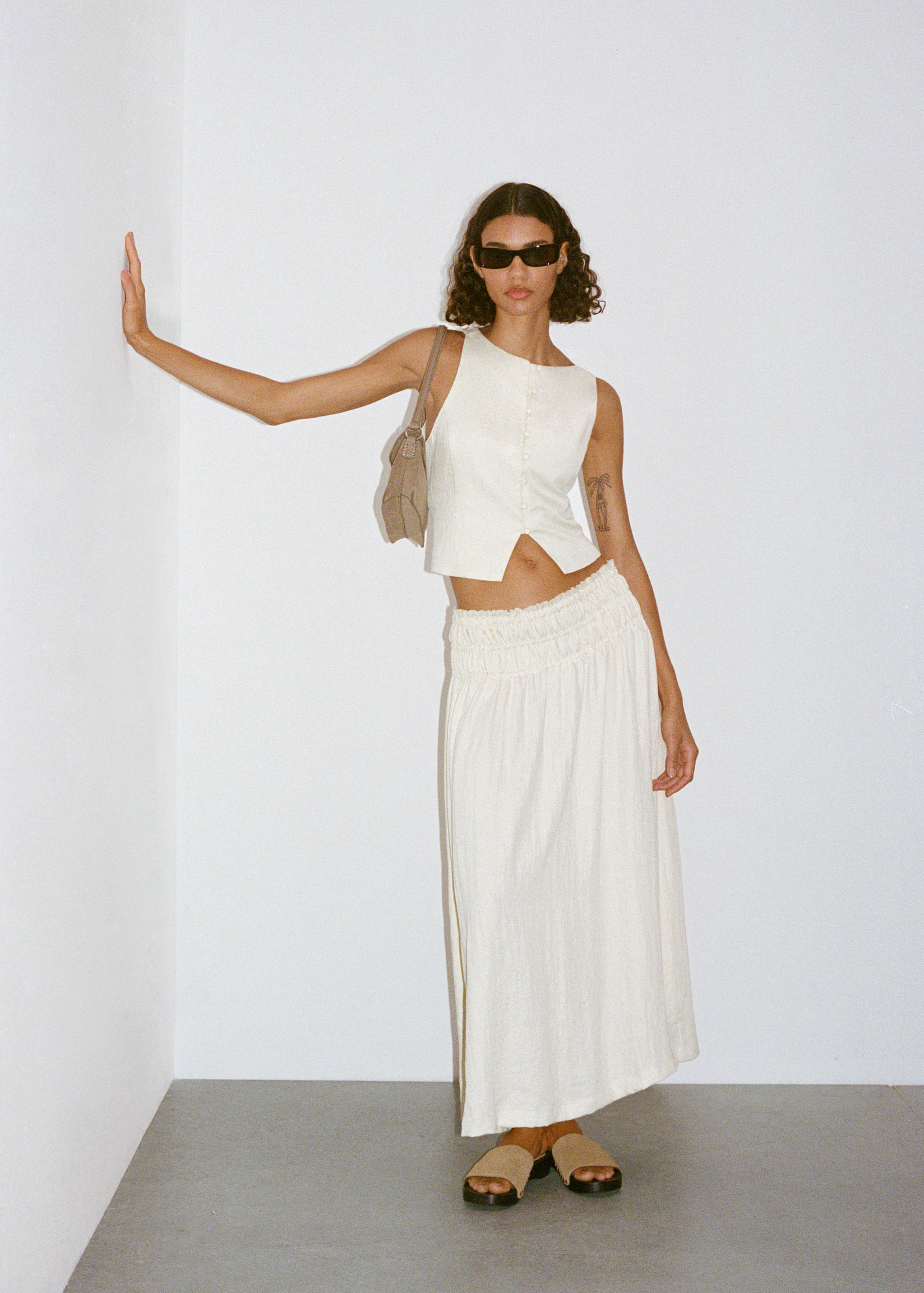 Lange rok met gerimpeld pand - Detail van het artikel 7