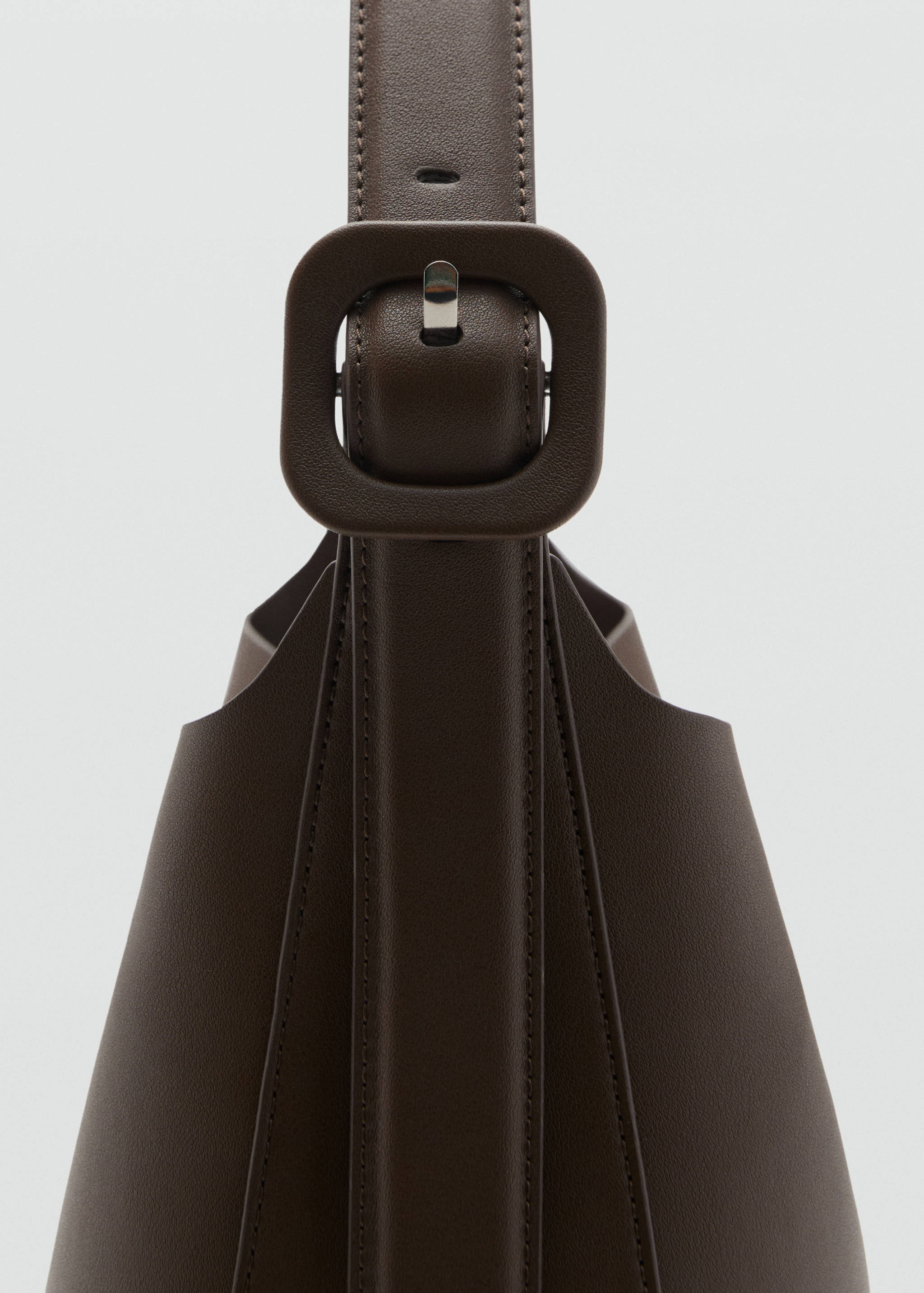 Bucket bag with buckle - Details of the article 1