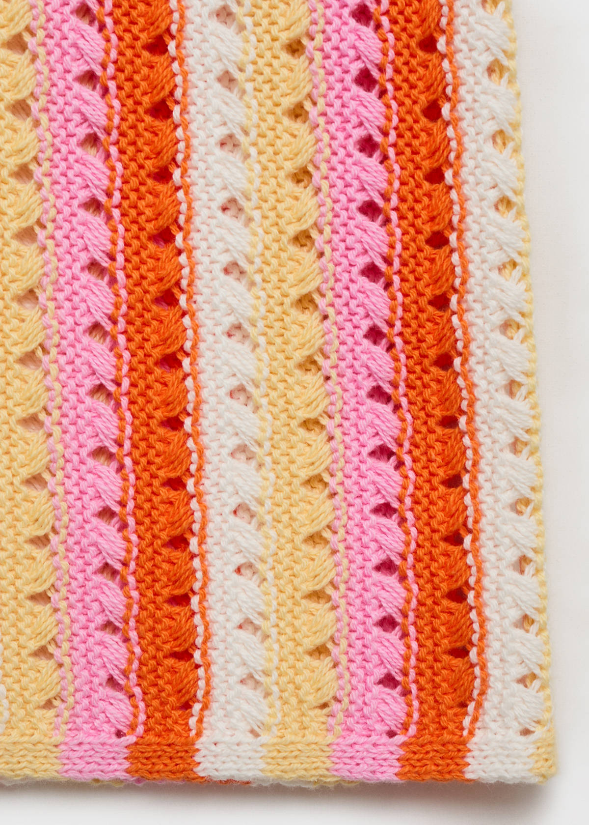 Two-tone striped crochet skirt — Pink