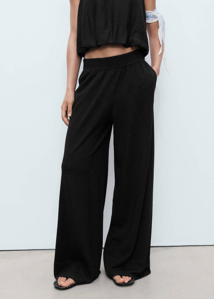 Fine-knit straight-fit trousers — Black