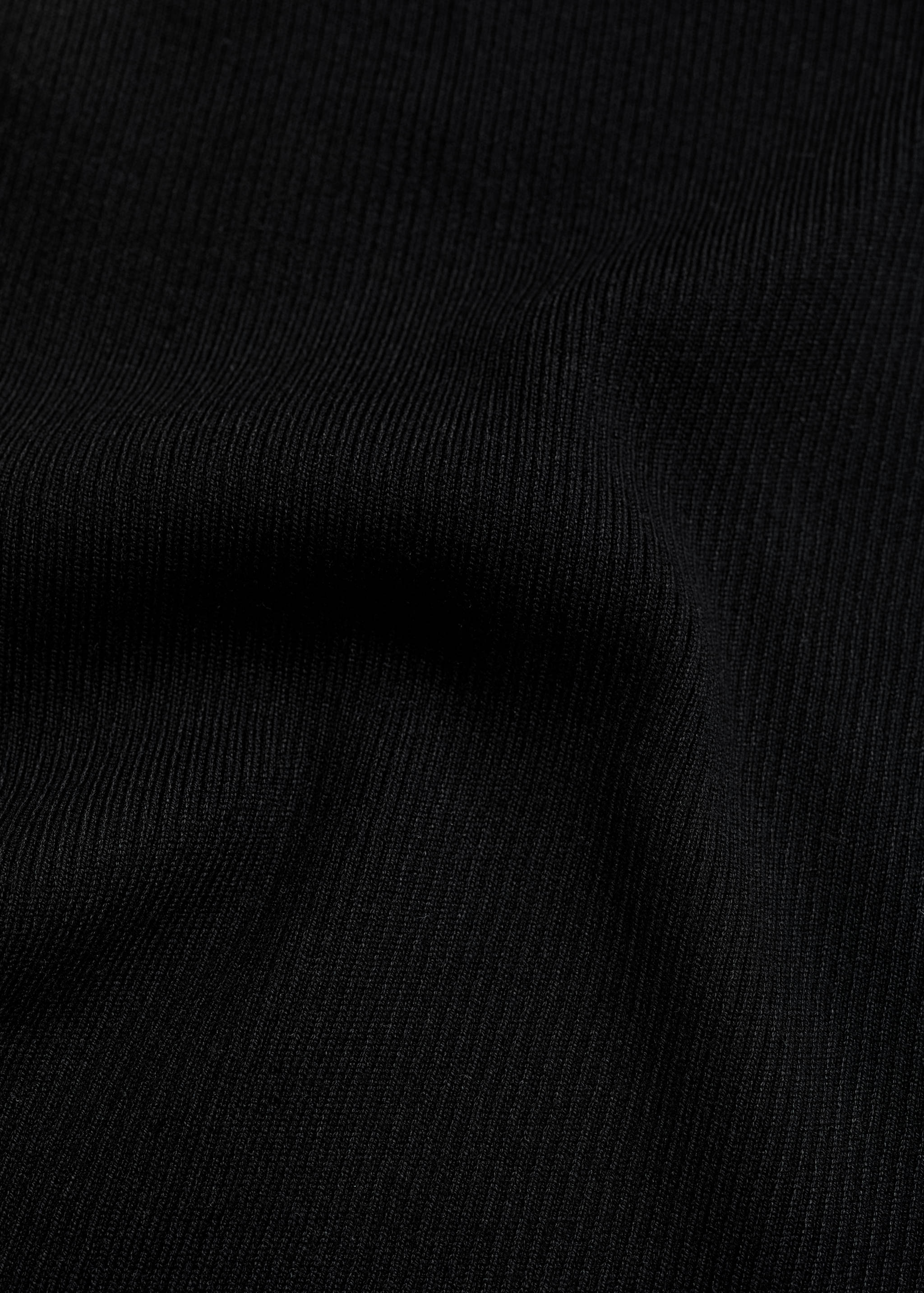 Knitted dress with contrasting details - Details of the article 0