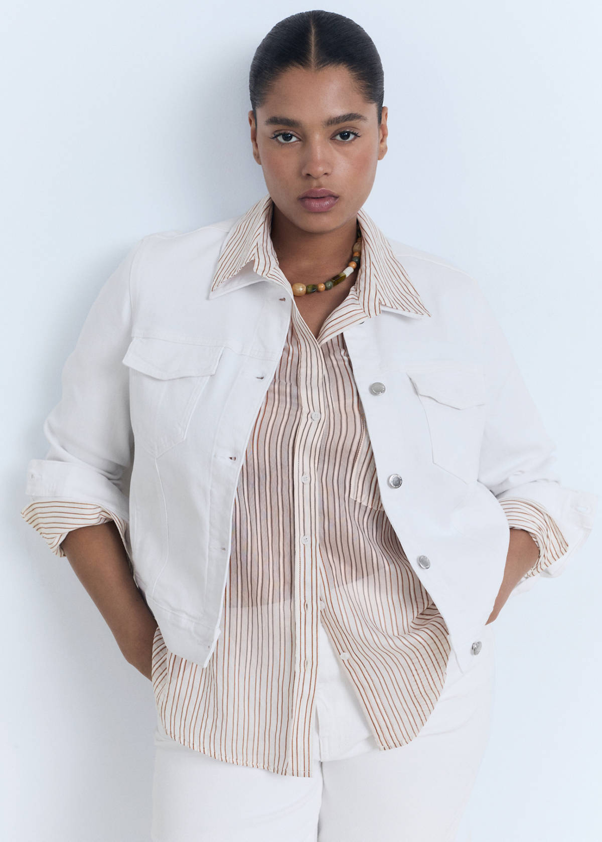 Pockets denim jacket — White