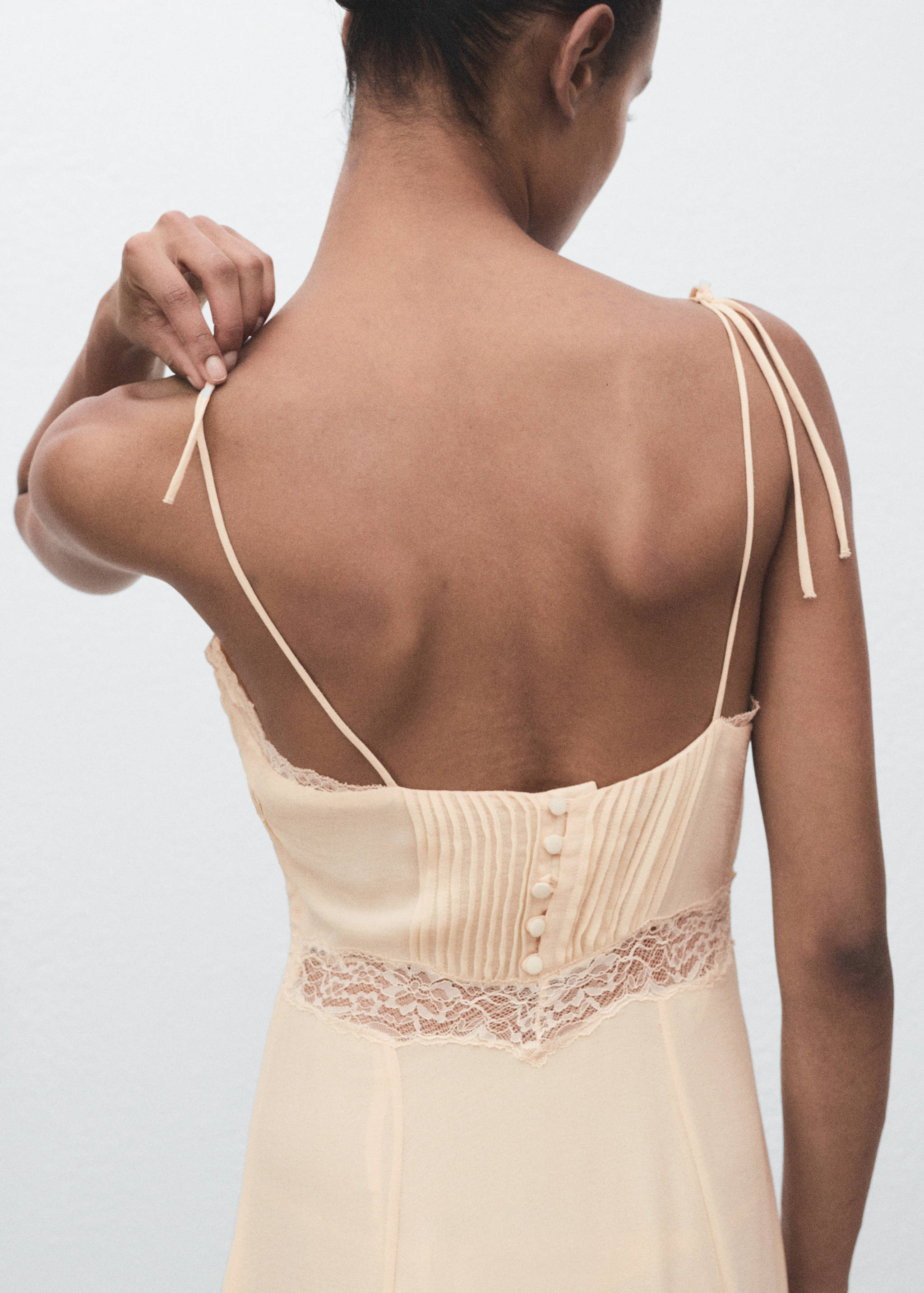 Rochie tip furou cu dantelă - Detaliu al articolului 6