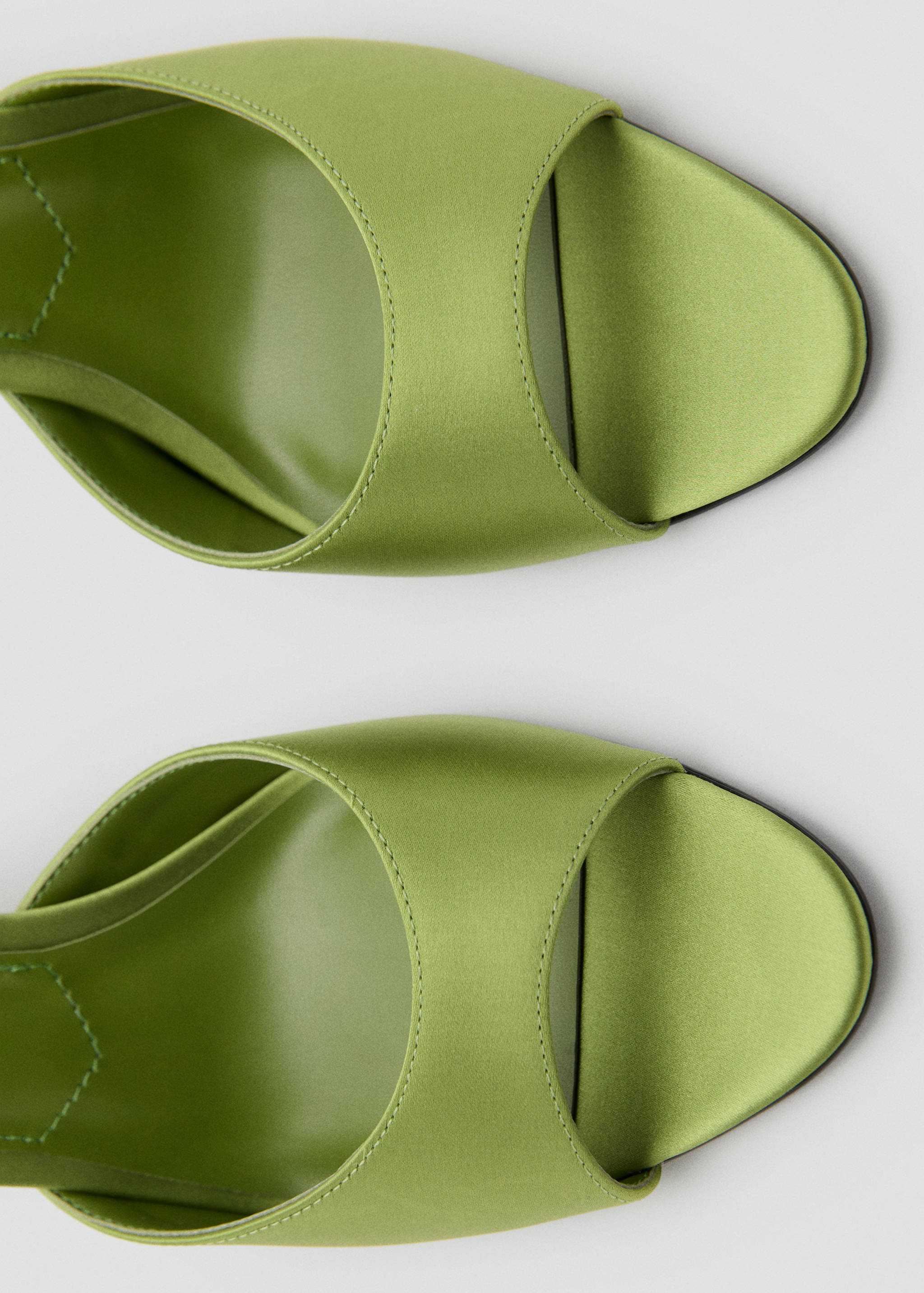 缎面高跟凉鞋 - null