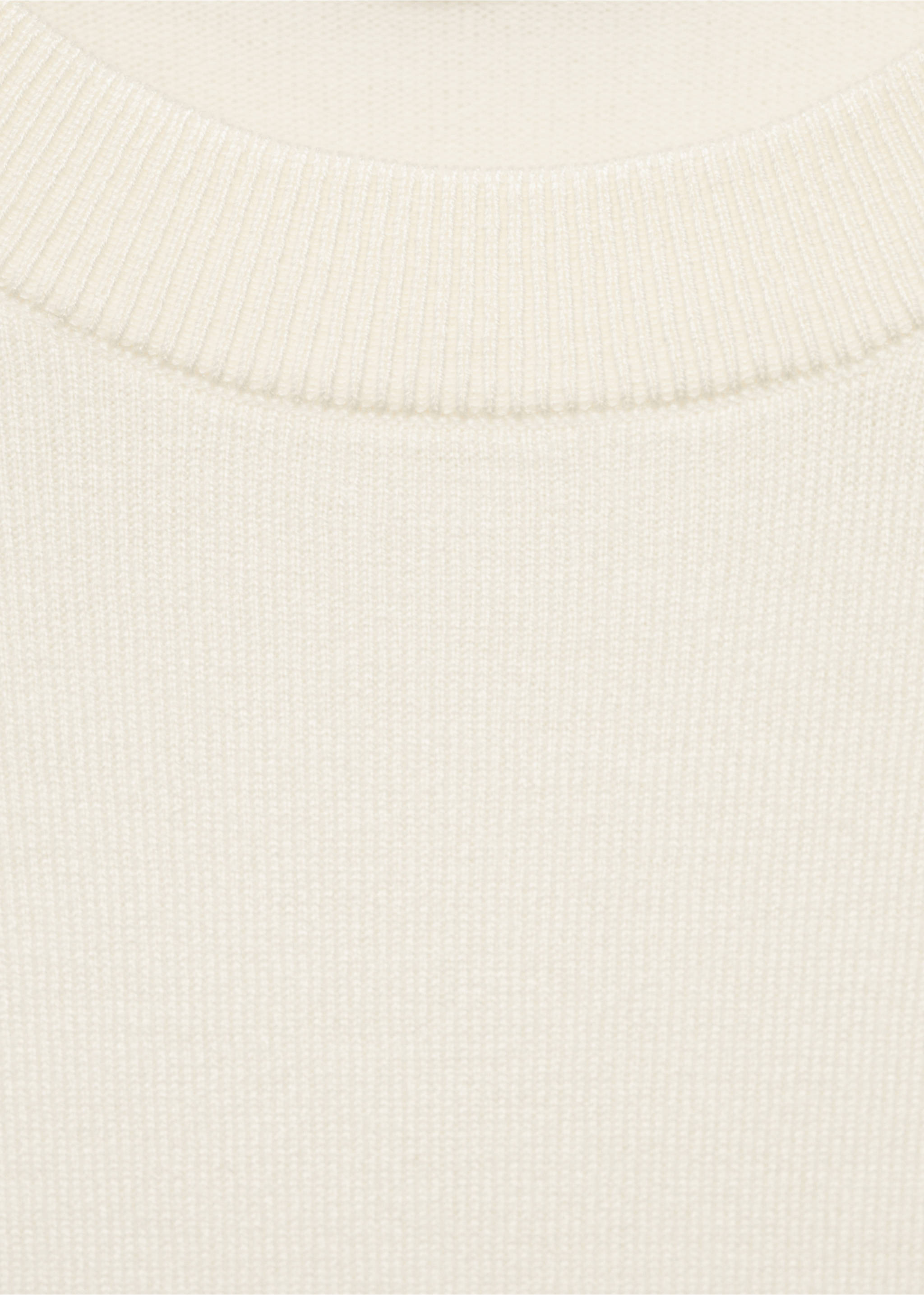Short-sleeved fine-knit sweater - Details of the article 0, Ecru. Ref: 17091198-00.