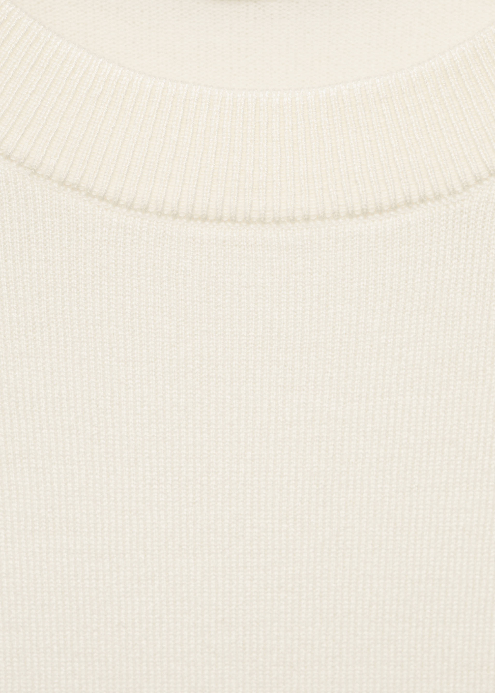 Short-sleeved fine-knit sweater - Details of the article 0