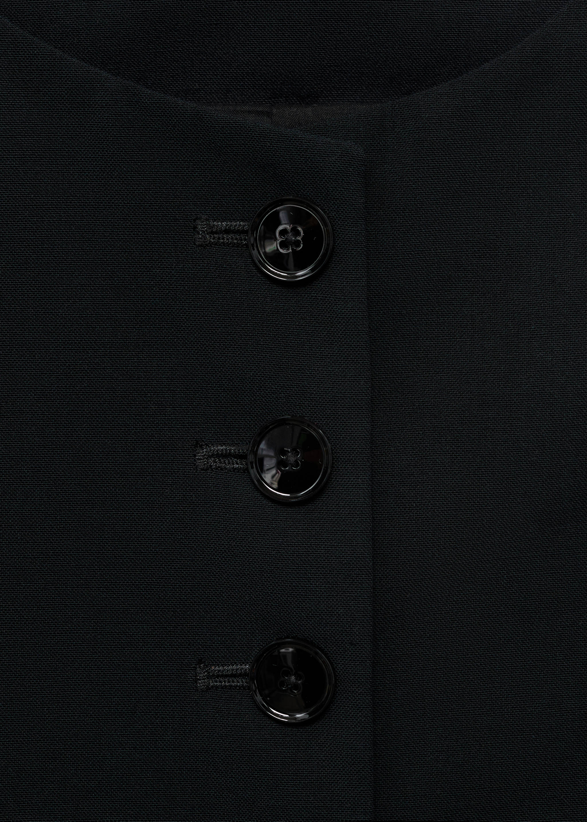 Suit vest with buttons - Details of the article 8