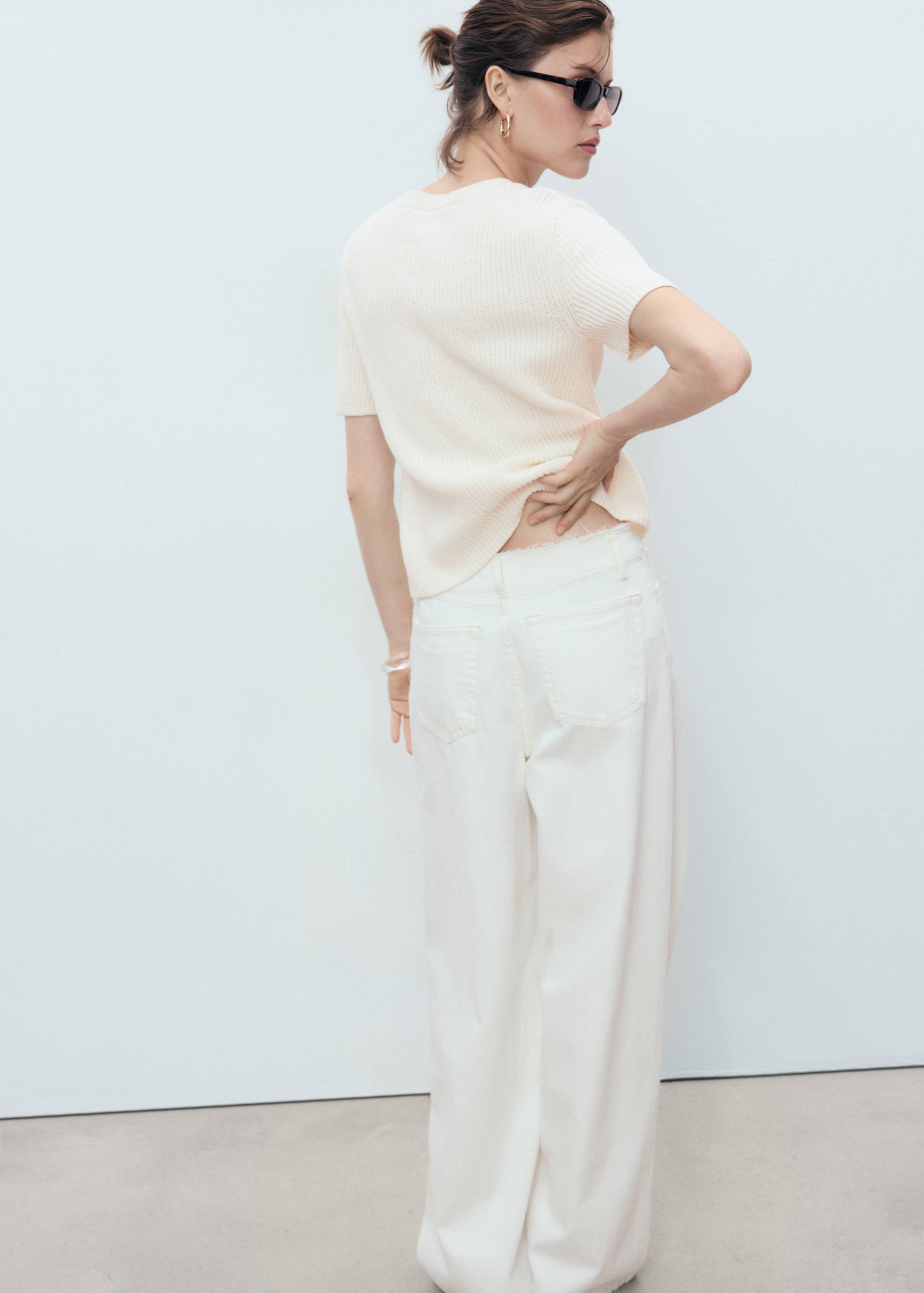 Кардиган с короткими рукавами - Обратная сторона изделия