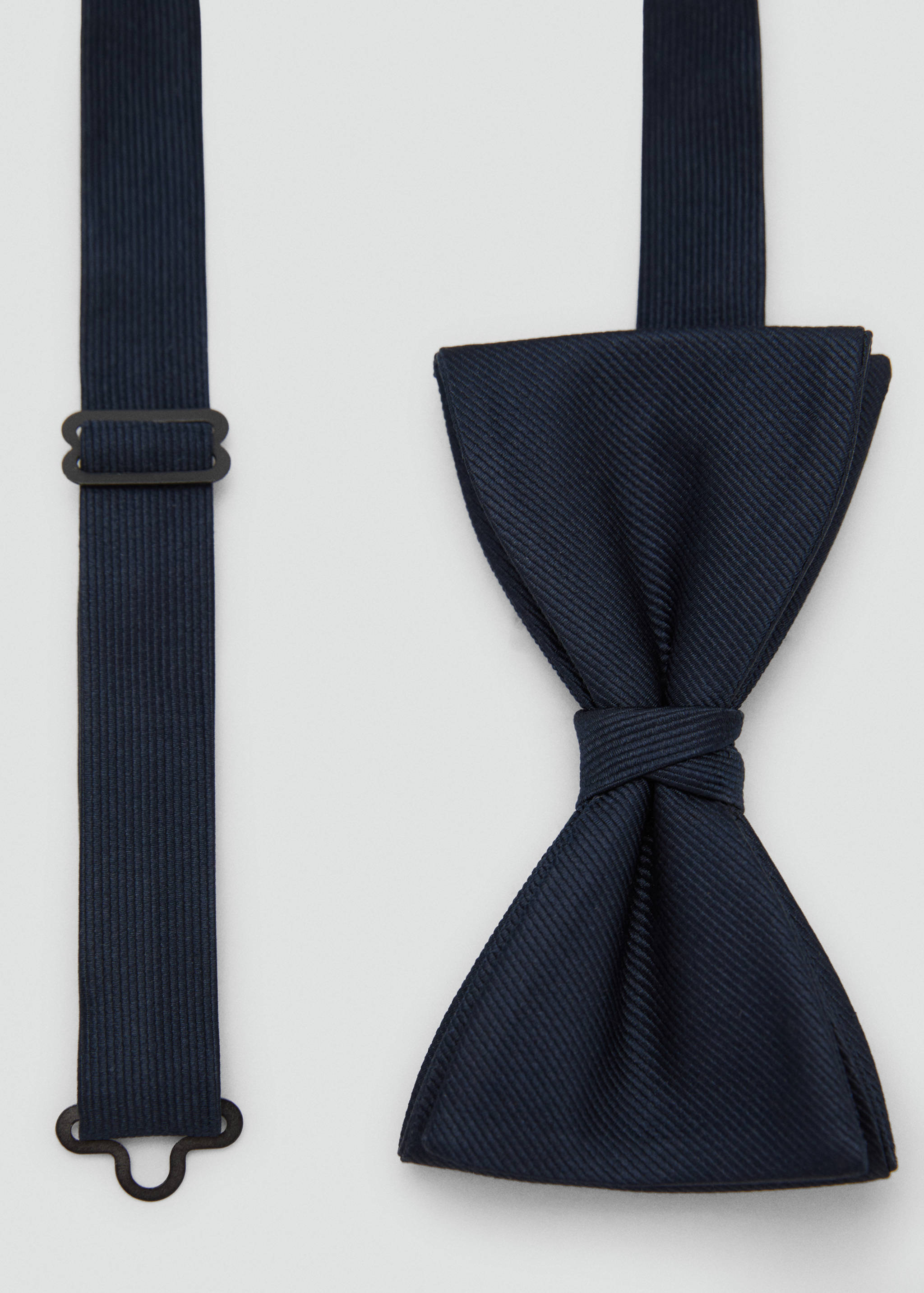 Nœud papillon classique micro-structure - Plan moyen