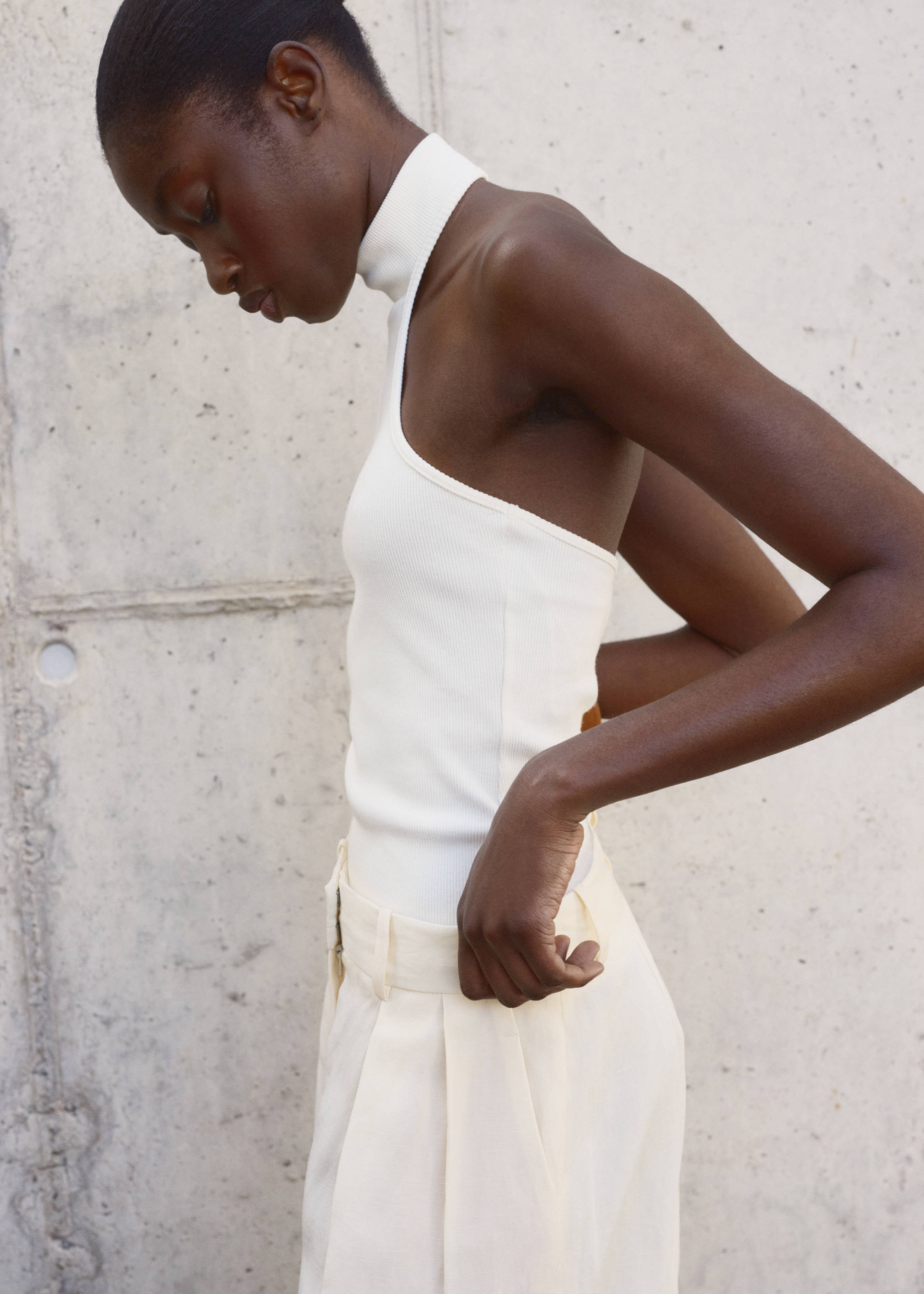 Knit halter top - Details of the article 2