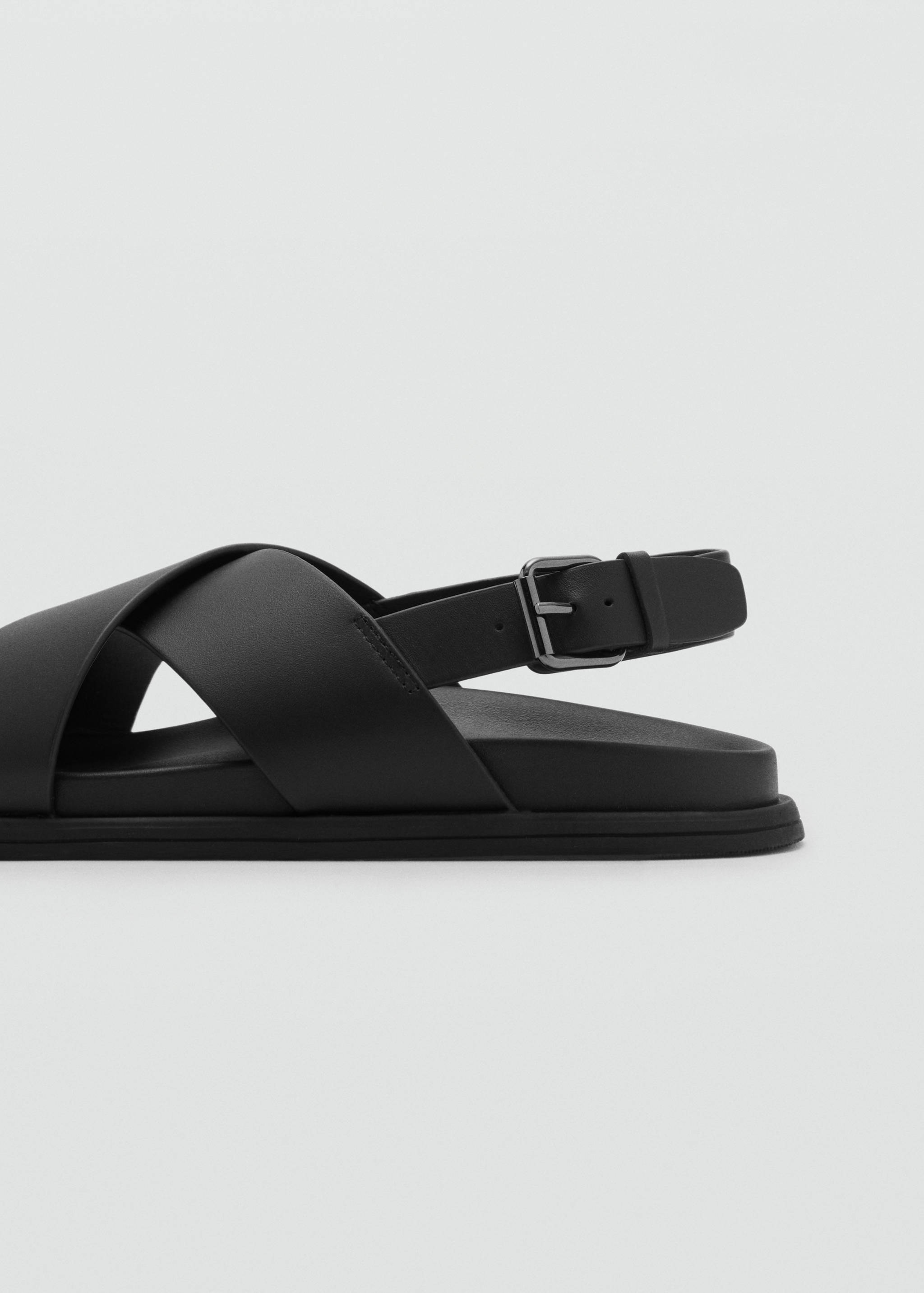100% leather crossed strap sandal - Details of the article 1