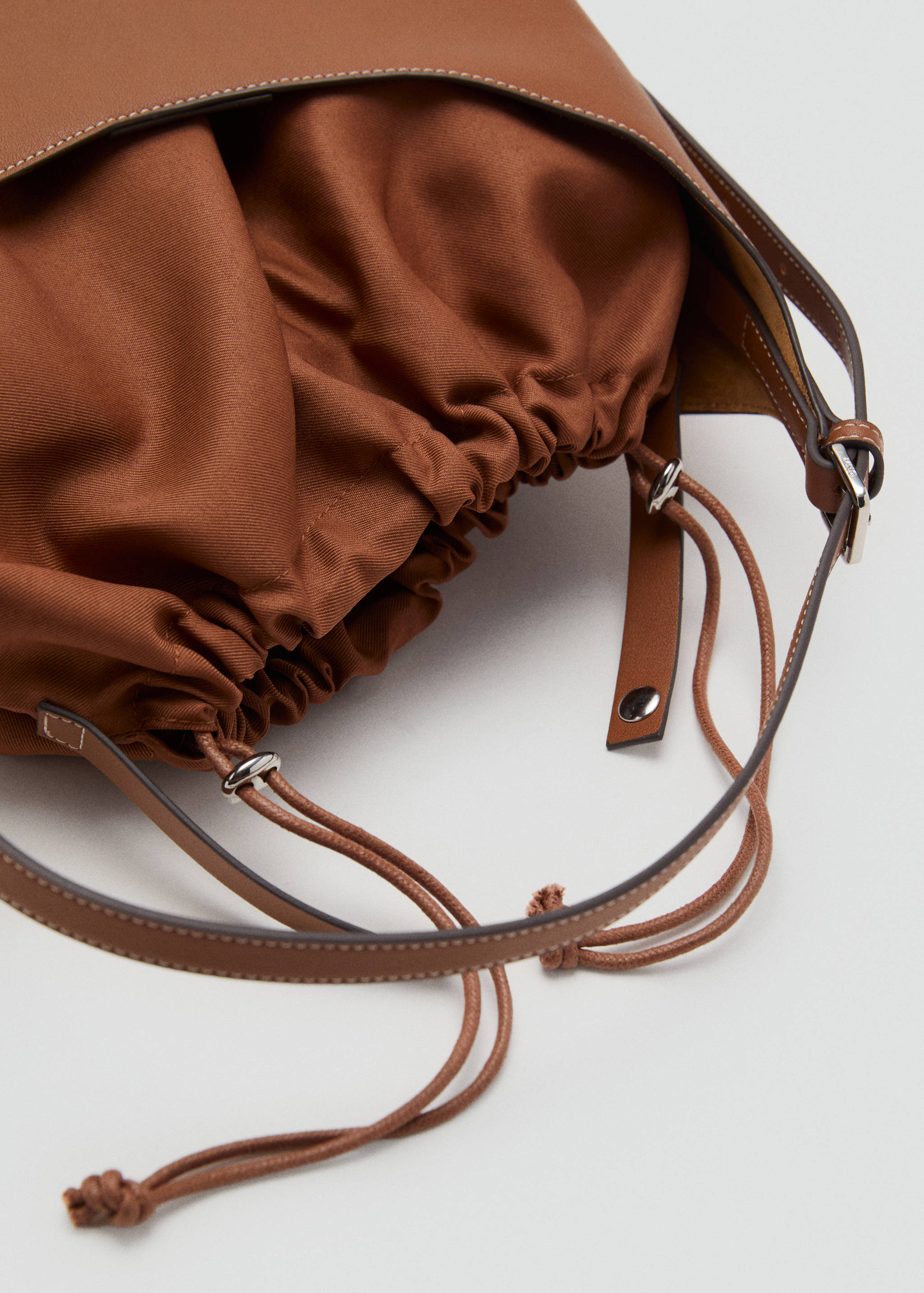 Bolso shopper detalle hebilla - Detalle del artículo 3