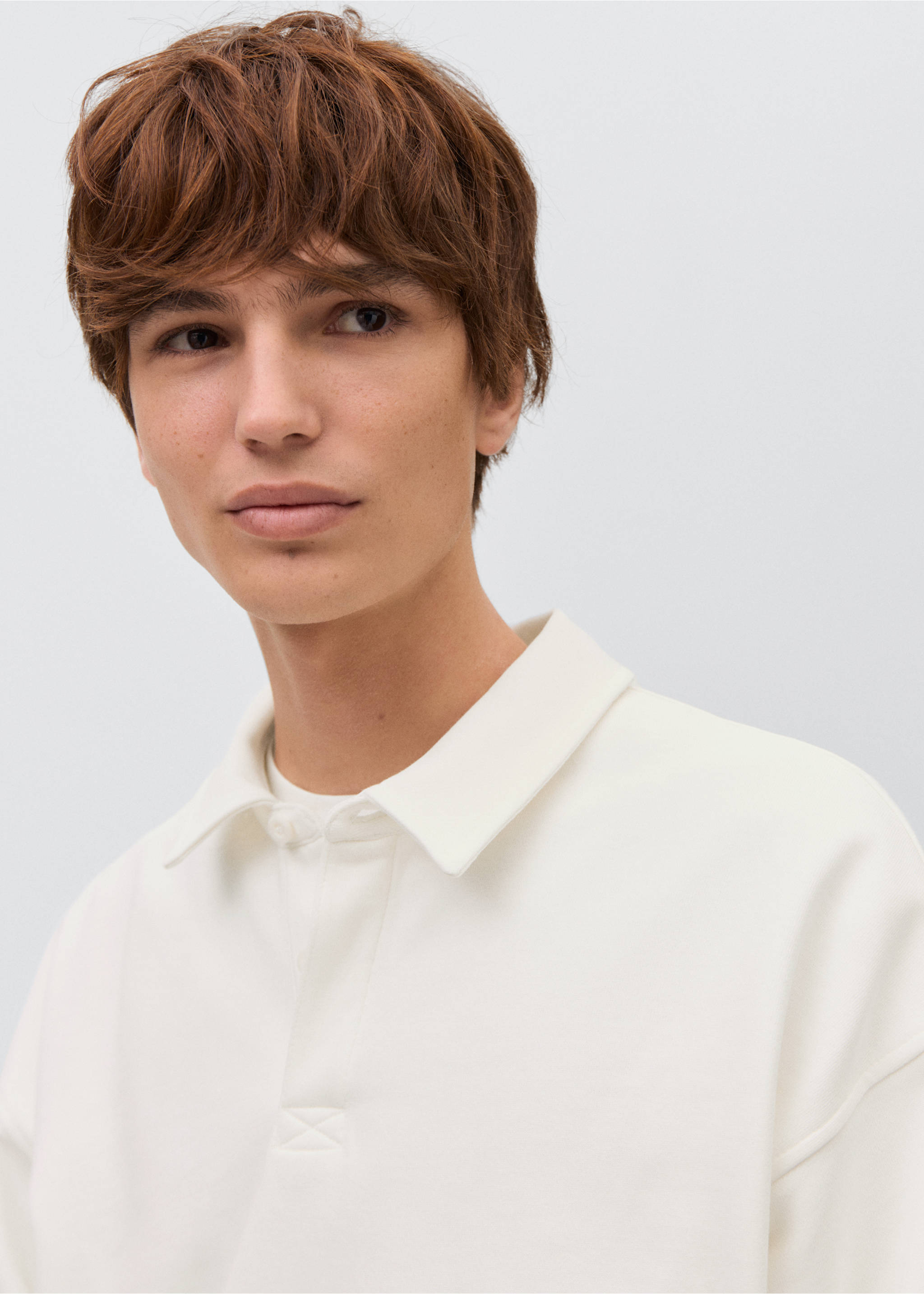 Sudadera cuello polo - Detalle del artículo 1, Blanco roto. Ref: 17091221-00.