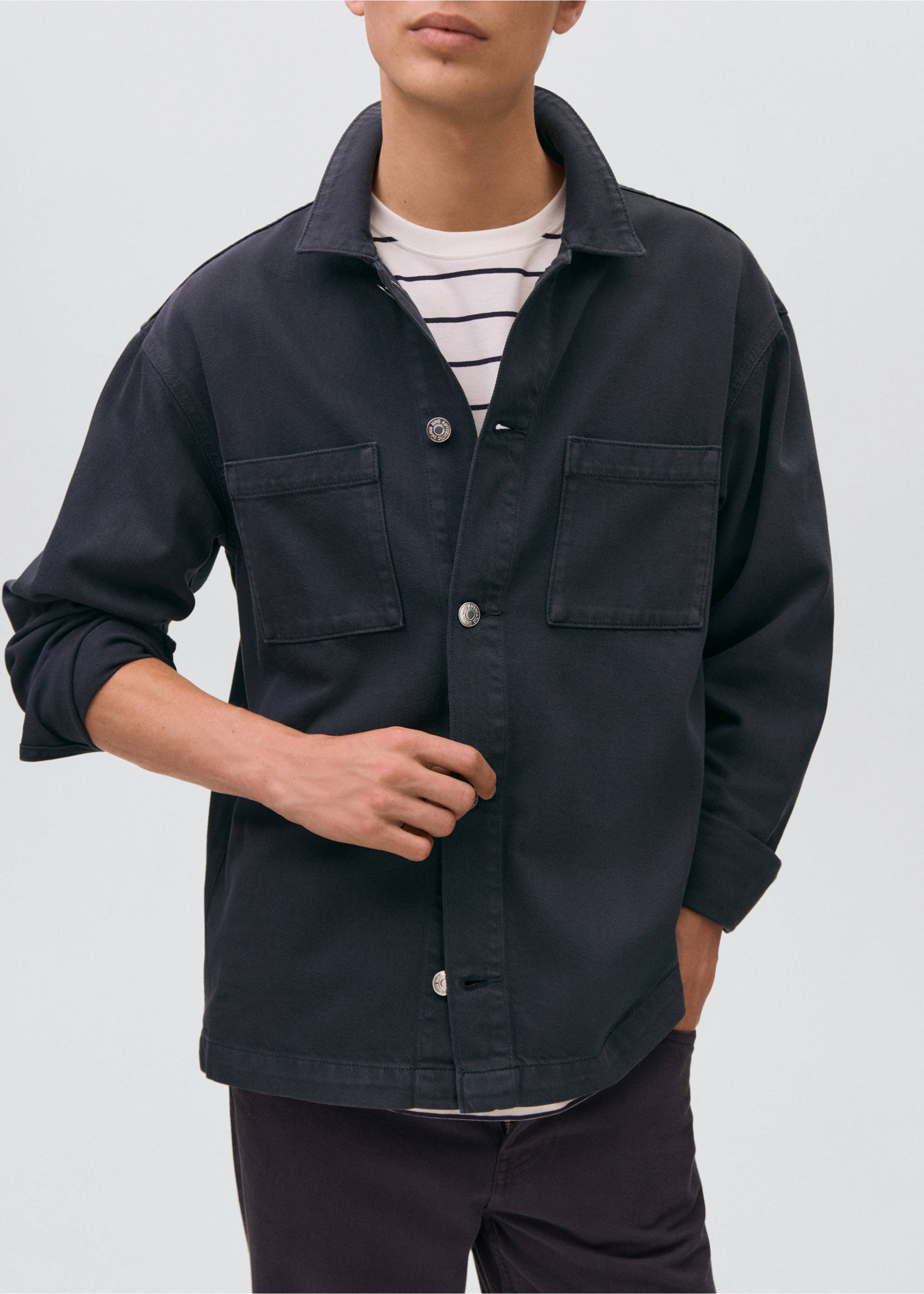 Sobrecamisa denim - Plano medio, Azul marino. Ref: 17091223-00.