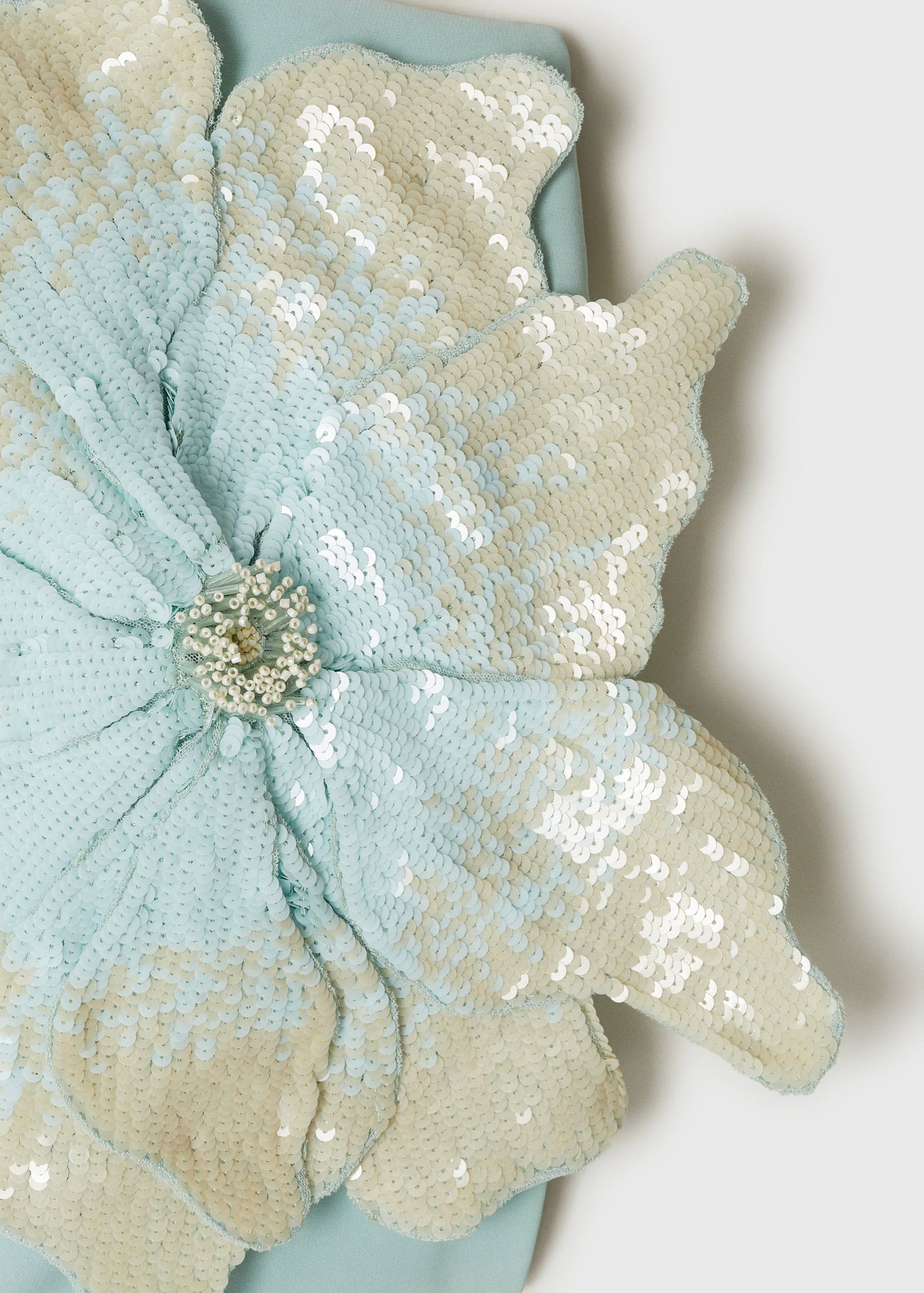 Top bandeau com maxiflor - Pormenor do artigo 8