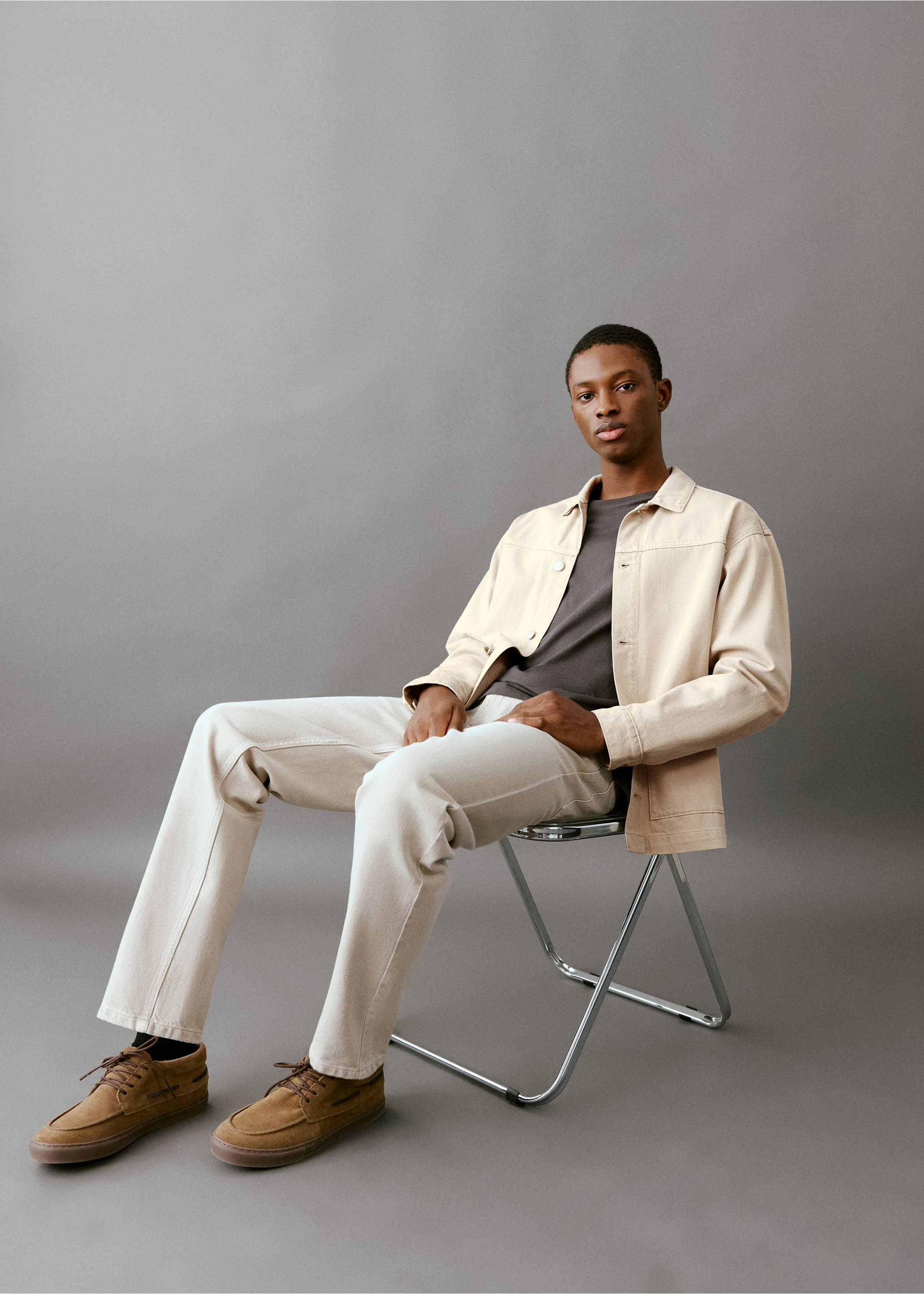 Верхняя рубашка из денима с карманами - Средний план, Бежевый. Ref: 17091249-00.