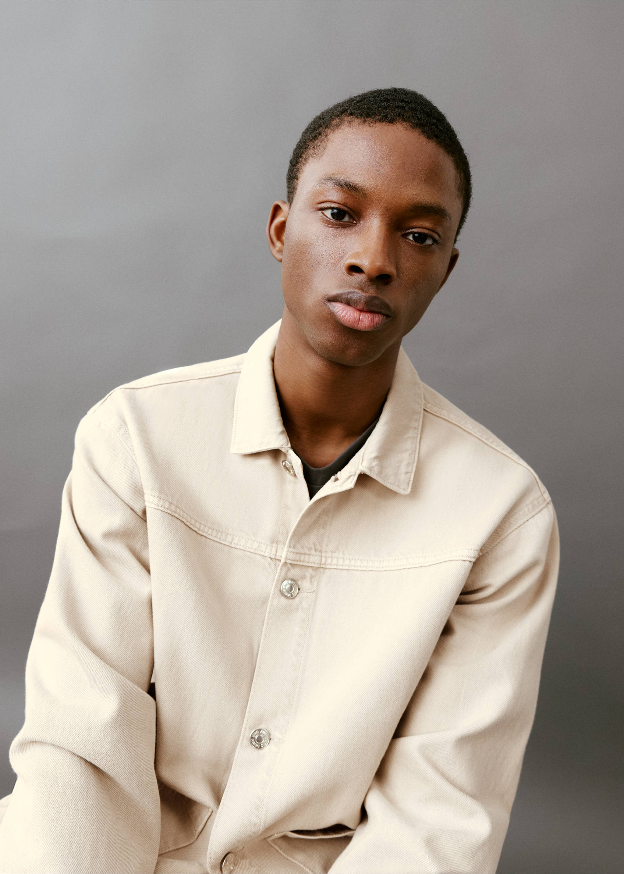 Верхняя рубашка из денима с карманами - Деталь изделия 1, Бежевый. Ref: 17091249-00.