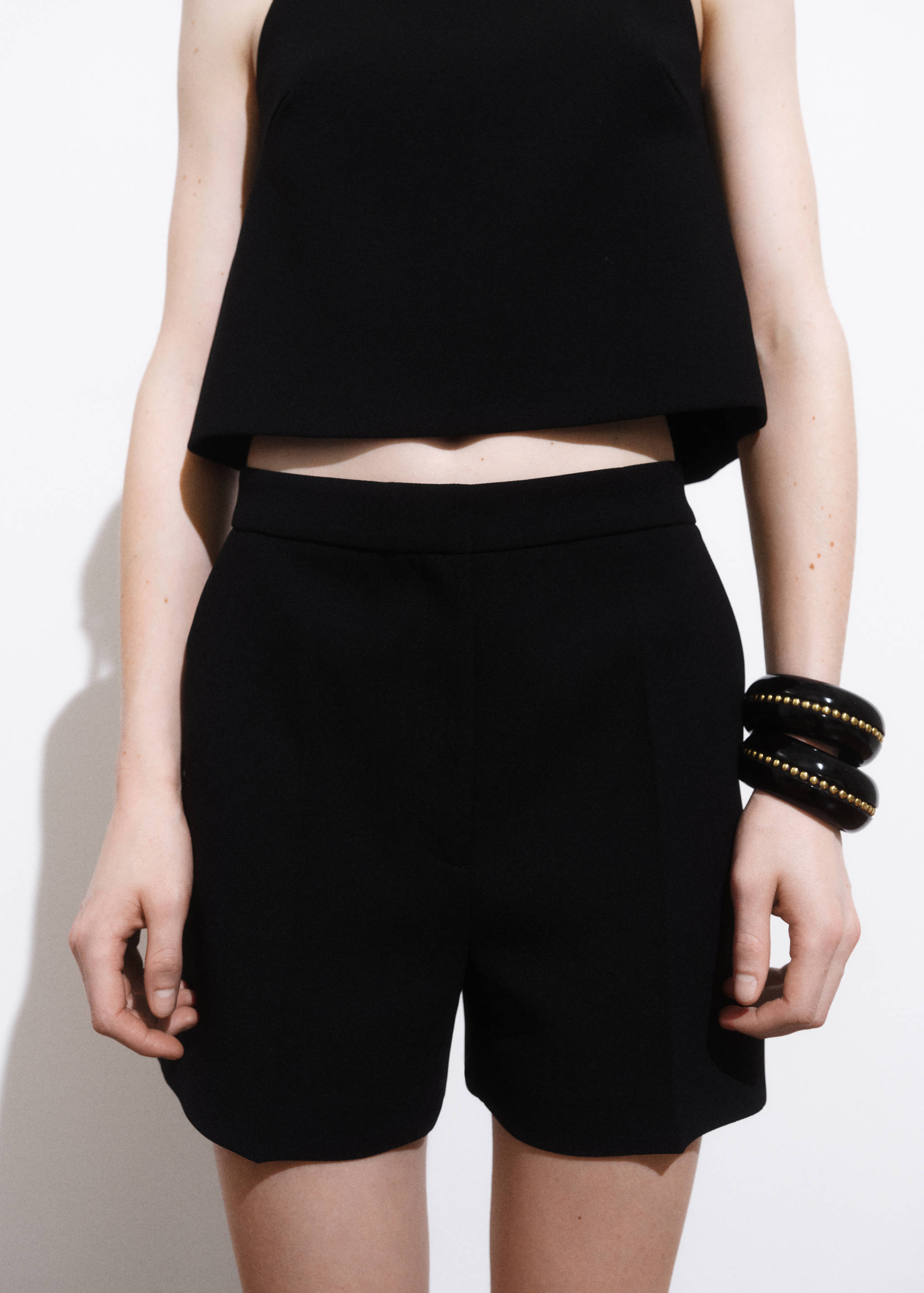 Straight mid-rise shorts - Medium plane