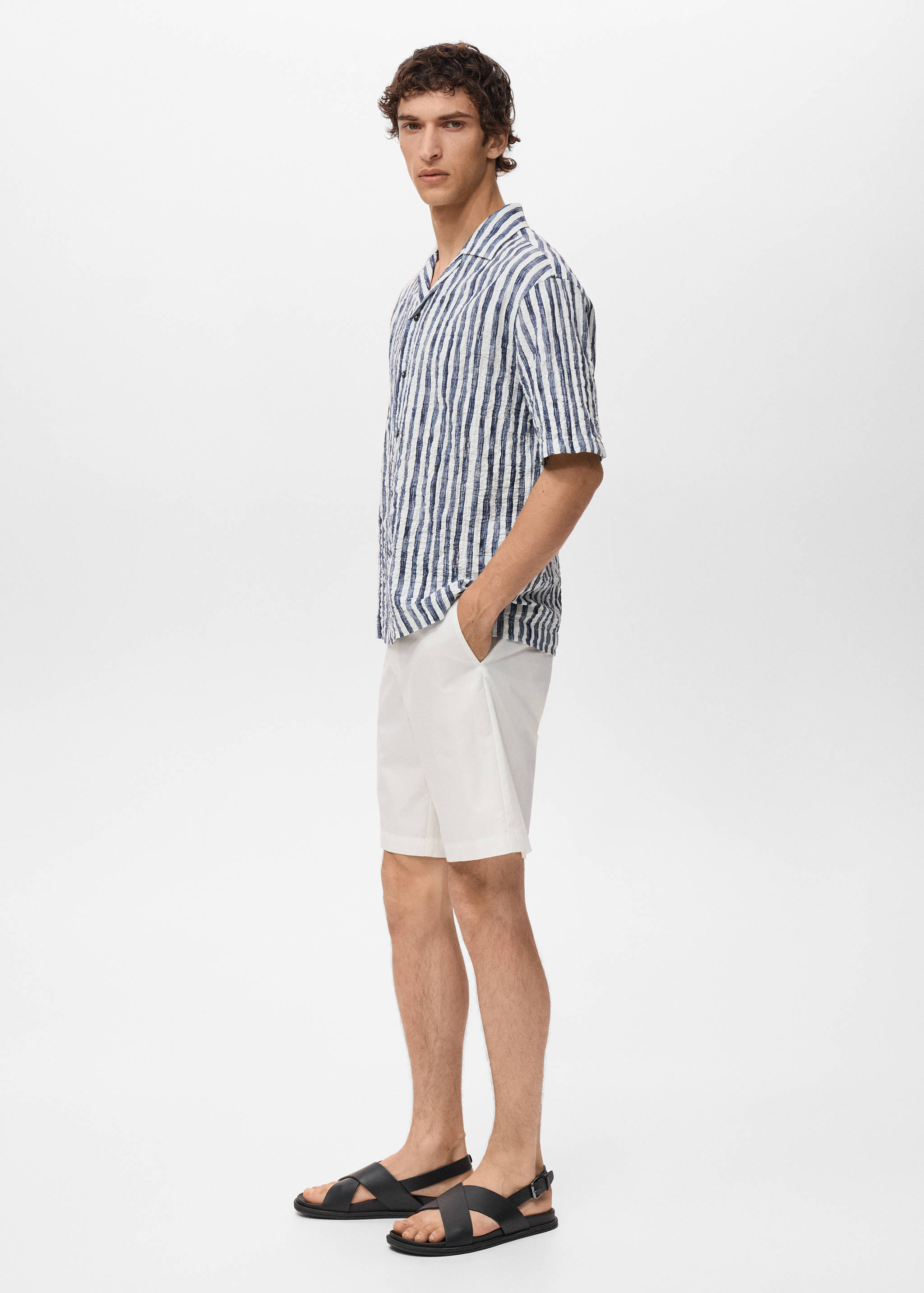 Short-sleeved striped cotton shirt - Details of the article 2