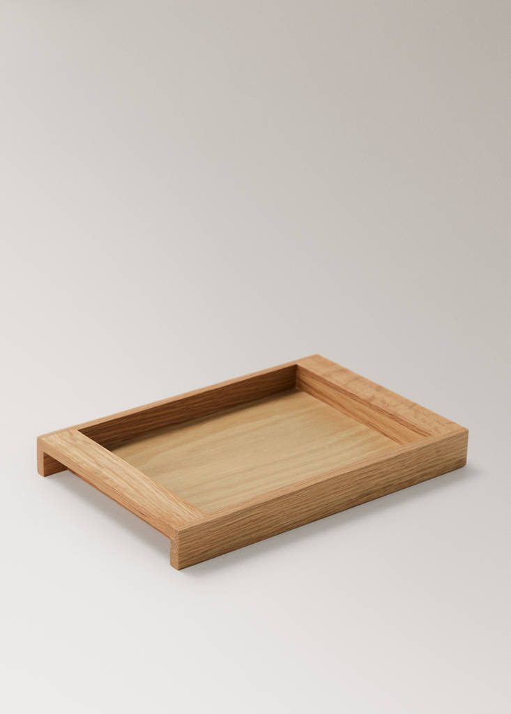 Small rectangular wooden tray — Brown