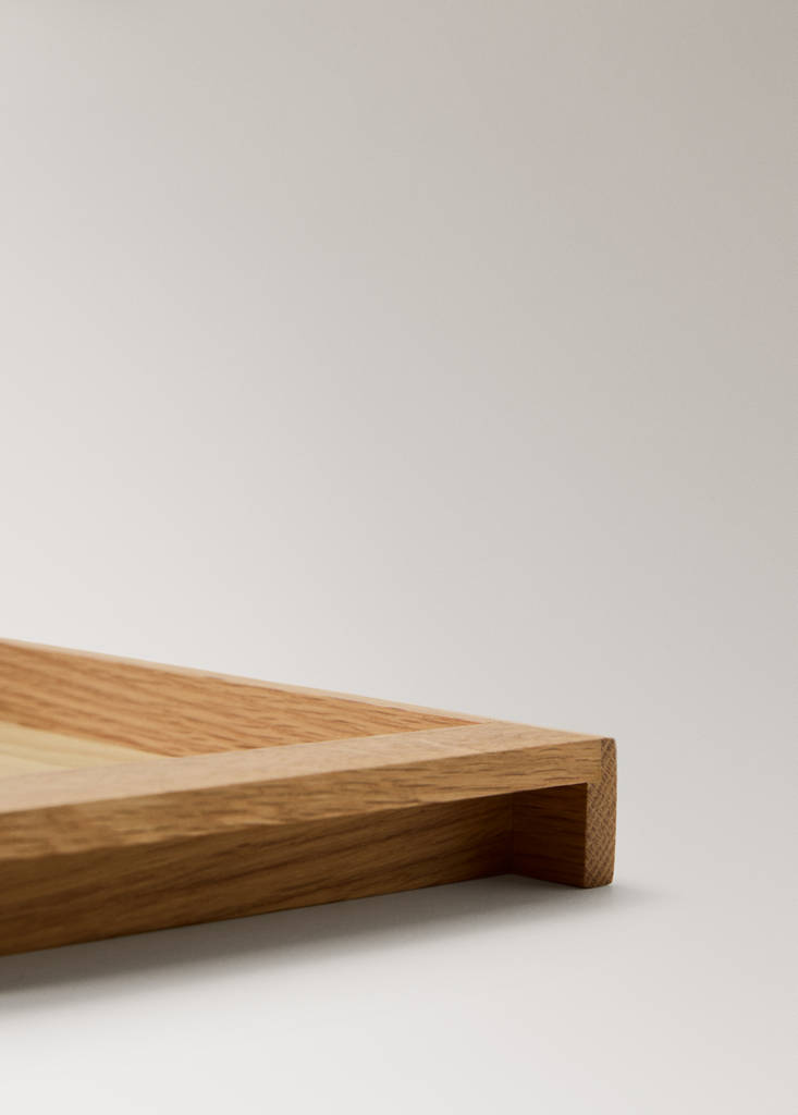 Small rectangular wooden tray — Brown