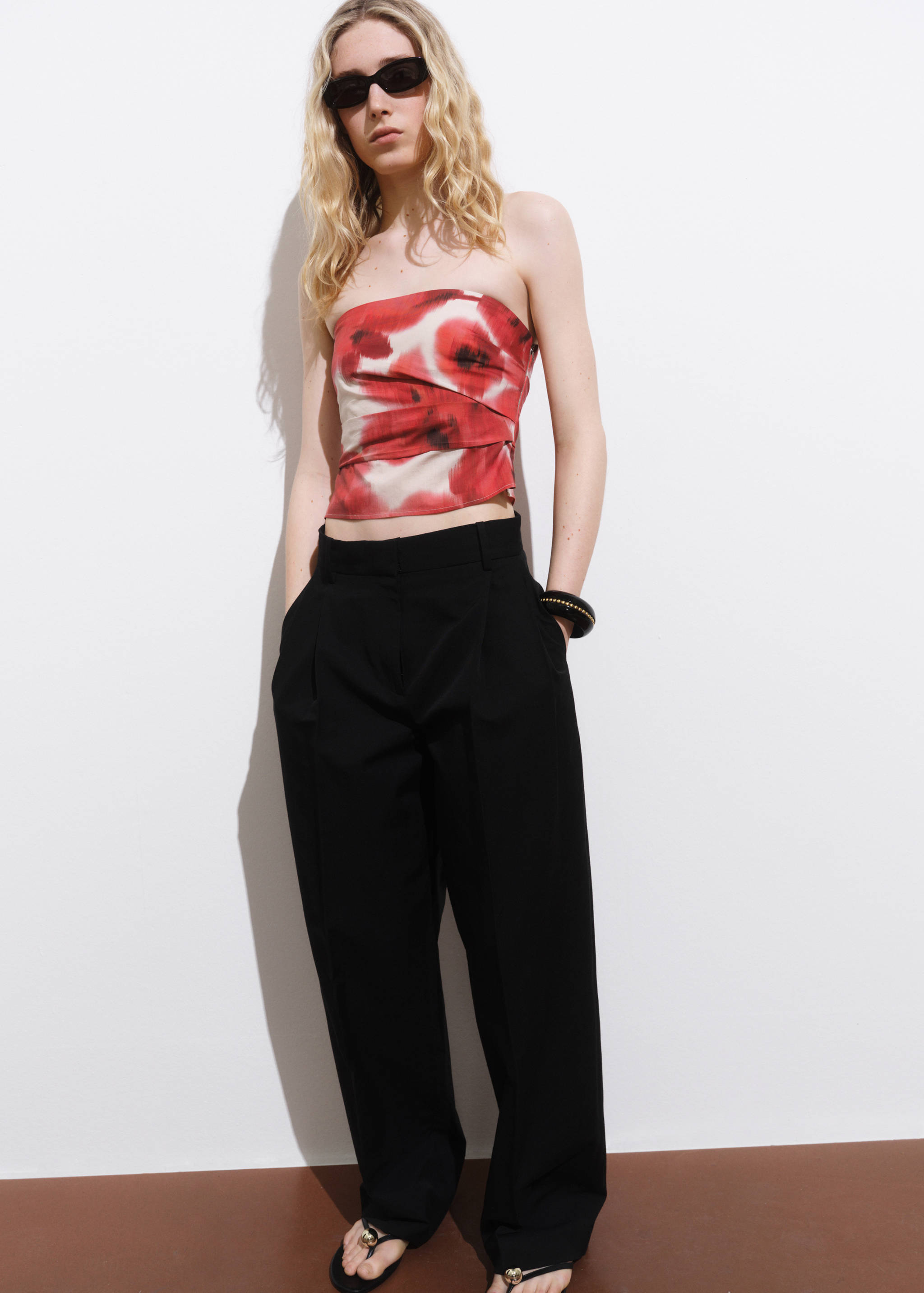 Top bandeau com estampado floral - Pormenor do artigo 2