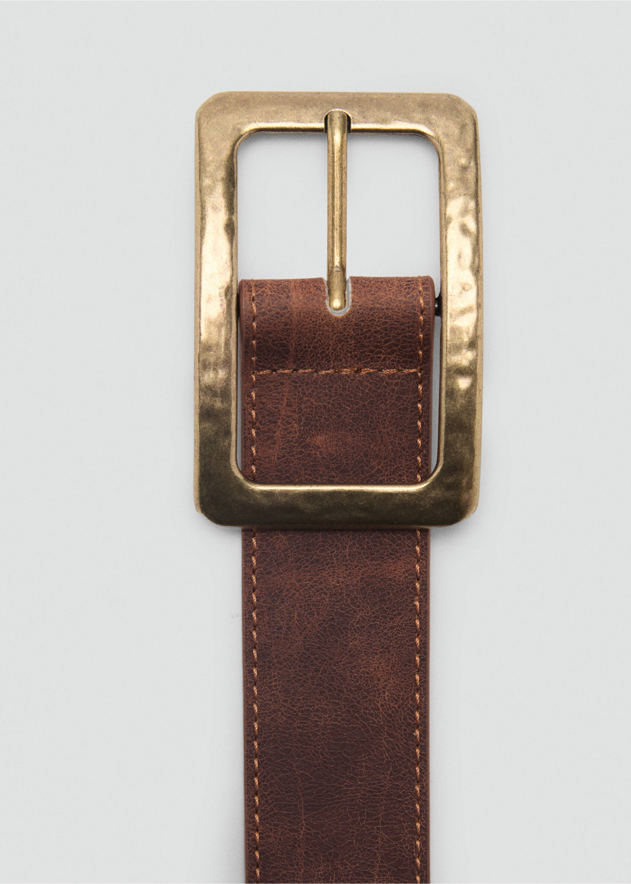 Textured square buckle belt - Details of the article 1, Brown. Ref: 17091289-00.