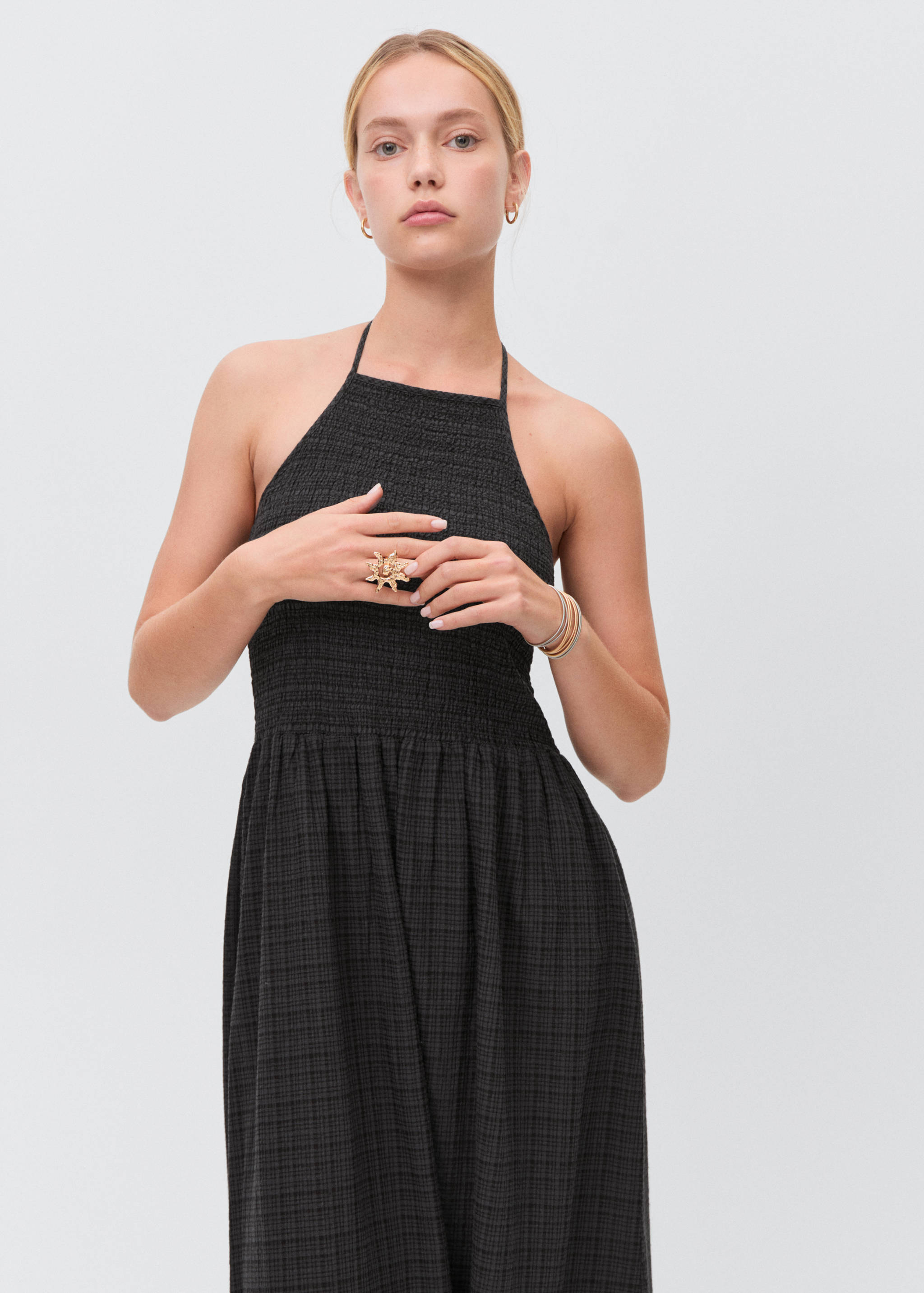 Long halter-neck dress - Medium plane