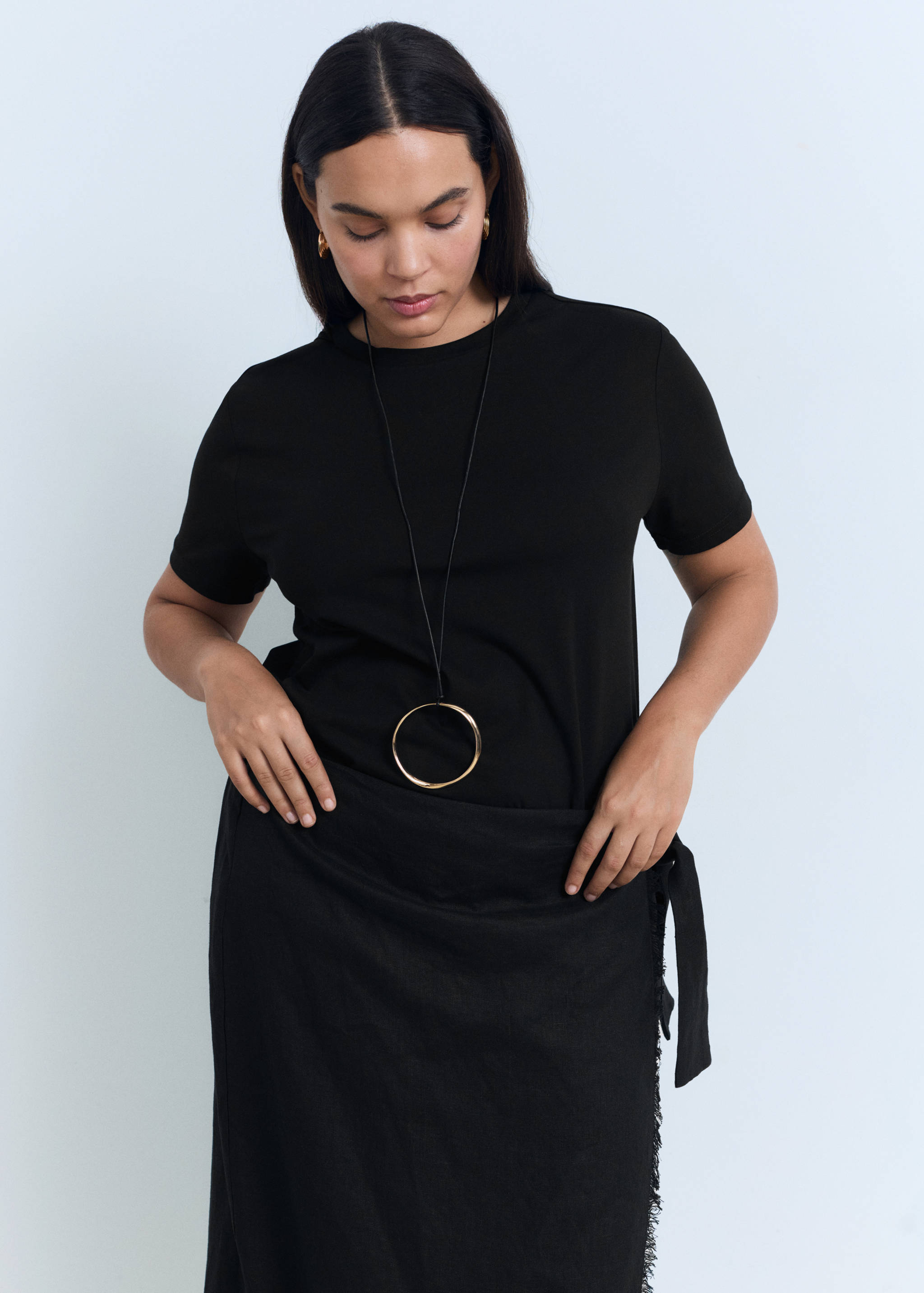 Cotton short-sleeved t-shirt - Details of the article 5