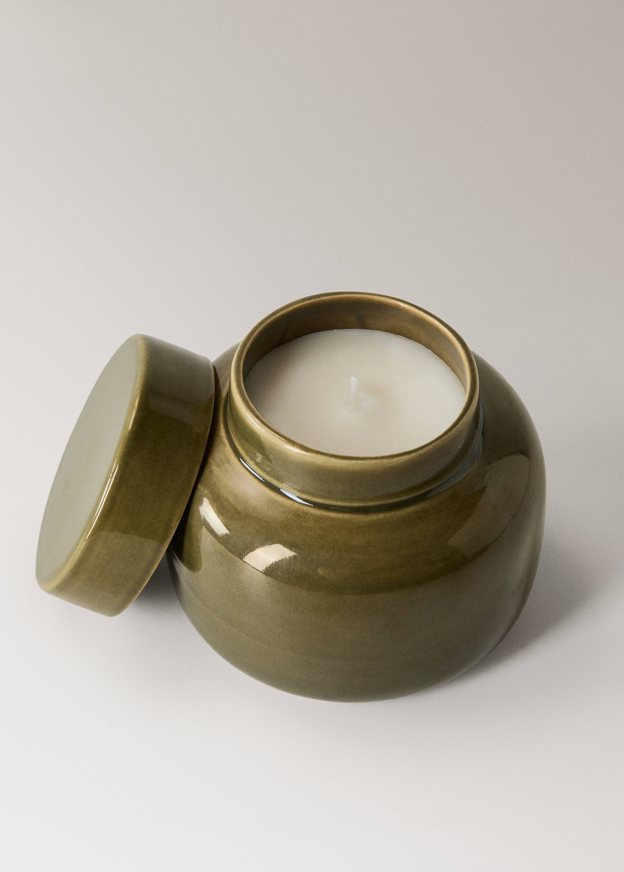 Dekorativt ljus med lock - Detaljer om artikeln 2