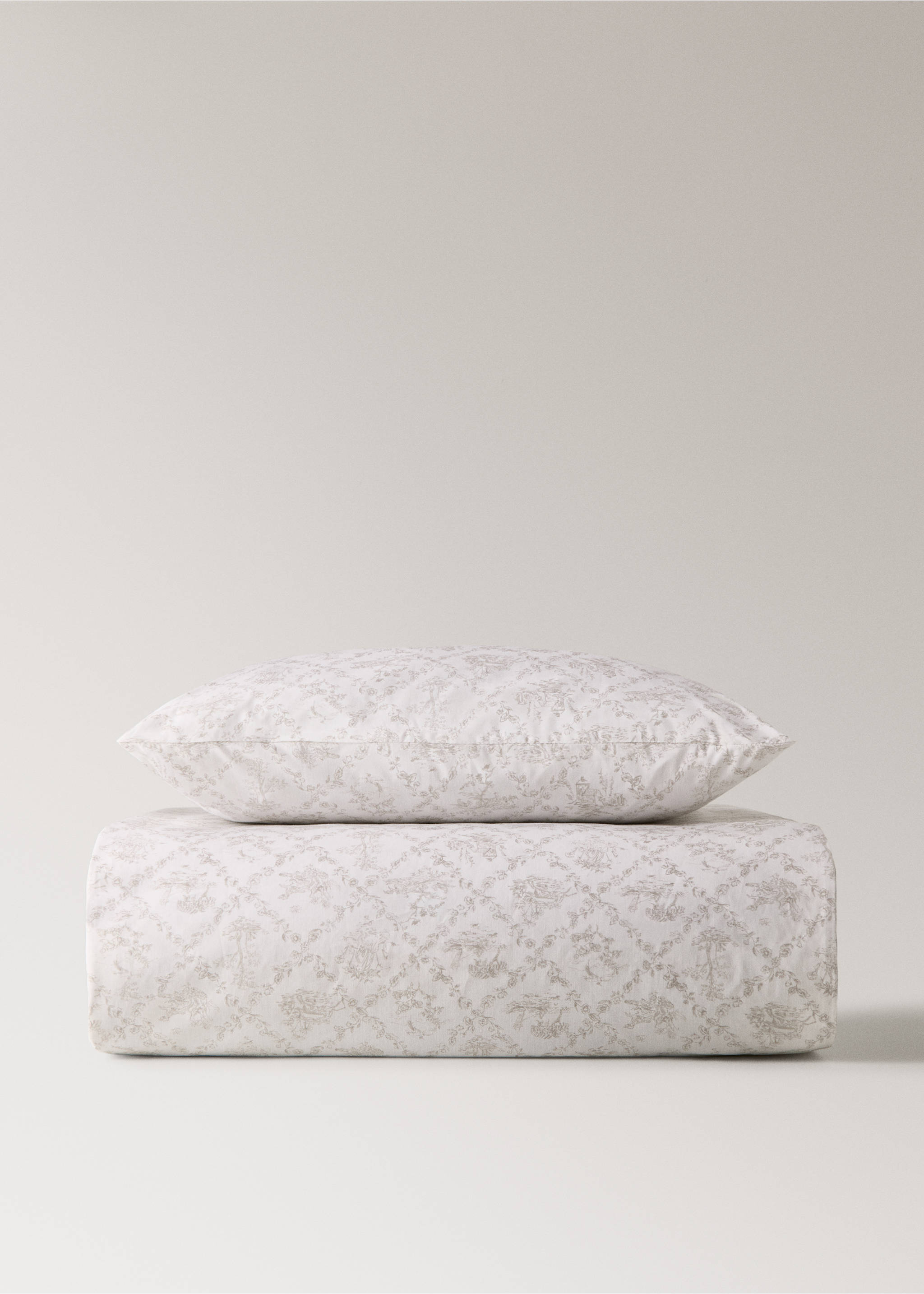 Toile de Jouy percale cotton duvet cover for cot - Article without model, Medium Brown. Ref: 17091548-00.